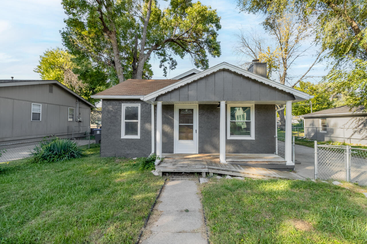 Council Bluffs, Iowa 51501, United States, 3 Bedrooms Bedrooms, ,2 BathroomsBathrooms,Residential,Active,249395