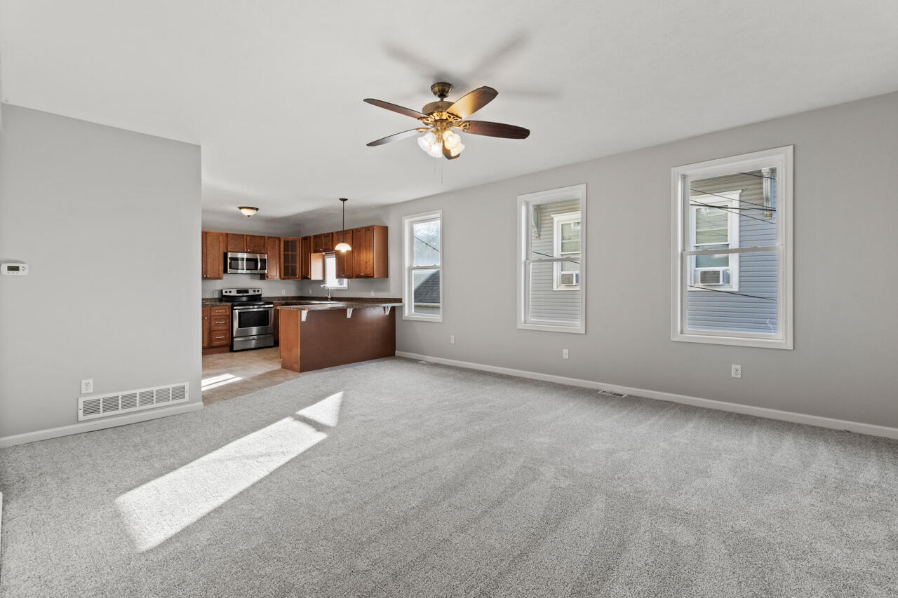 Council Bluffs, Iowa 51503, United States, ,Residential,Pending,227399