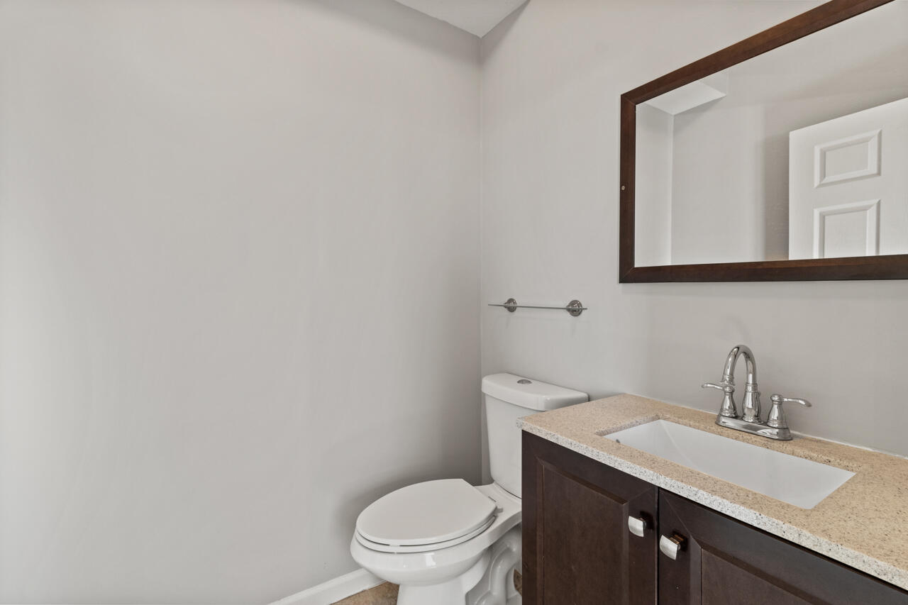 Council Bluffs, Iowa 51503, United States, ,Residential,Pending,227399