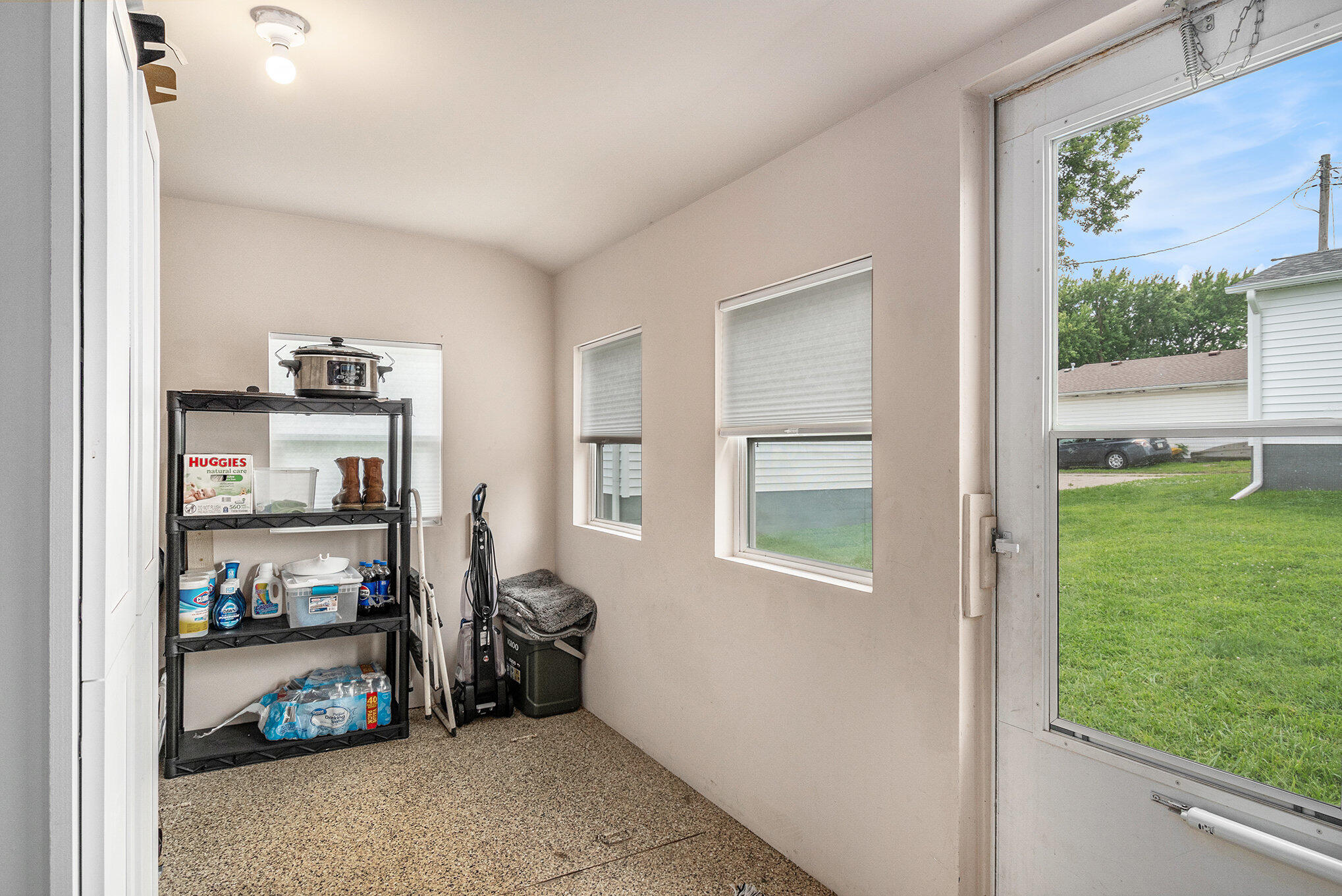 Neola, Iowa 51559, United States, 2 Bedrooms Bedrooms, ,1 BathroomBathrooms,Residential,Active,241231