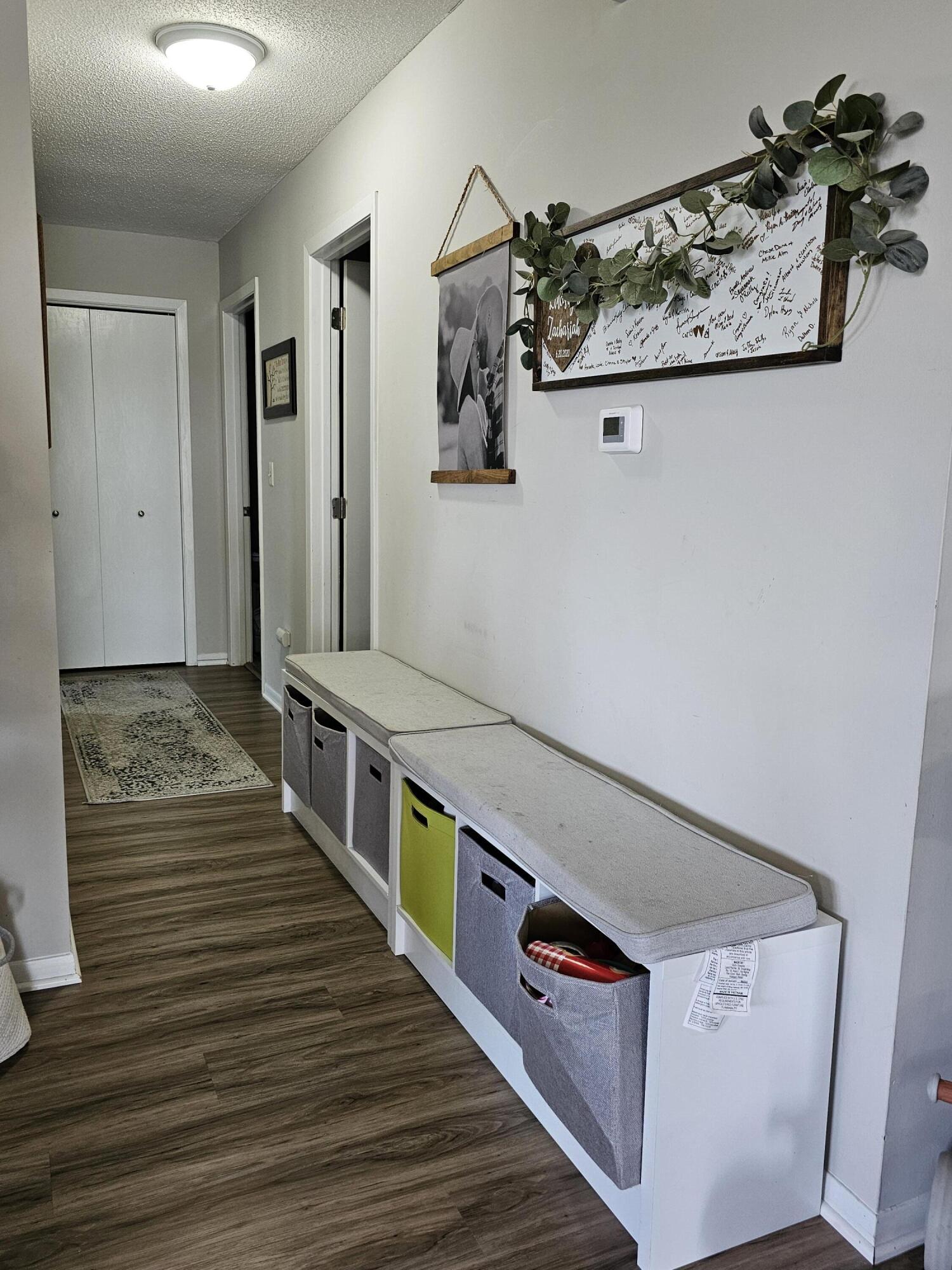 Oakland, Iowa 51560, United States, 4 Bedrooms Bedrooms, ,2 BathroomsBathrooms,Residential,Active,159783