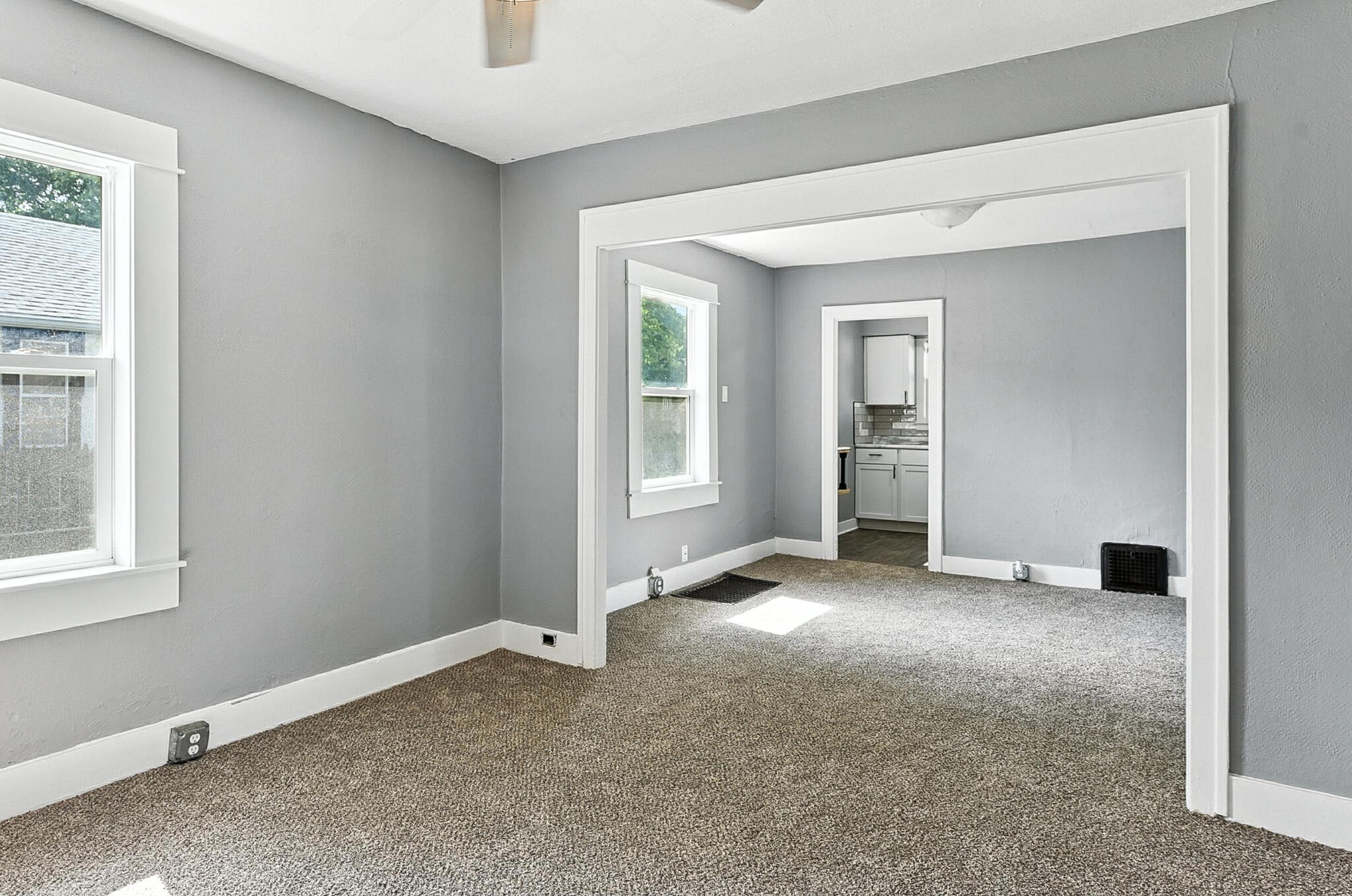 Council Bluffs, Iowa 51501, United States, 2 Bedrooms Bedrooms, ,1 BathroomBathrooms,Residential,Active,173651