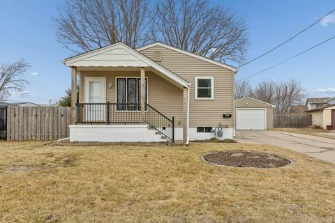Photo of 1302 N 22ND Street, COUNCIL BLUFFS, IA 51501 (MLS # 26-373)