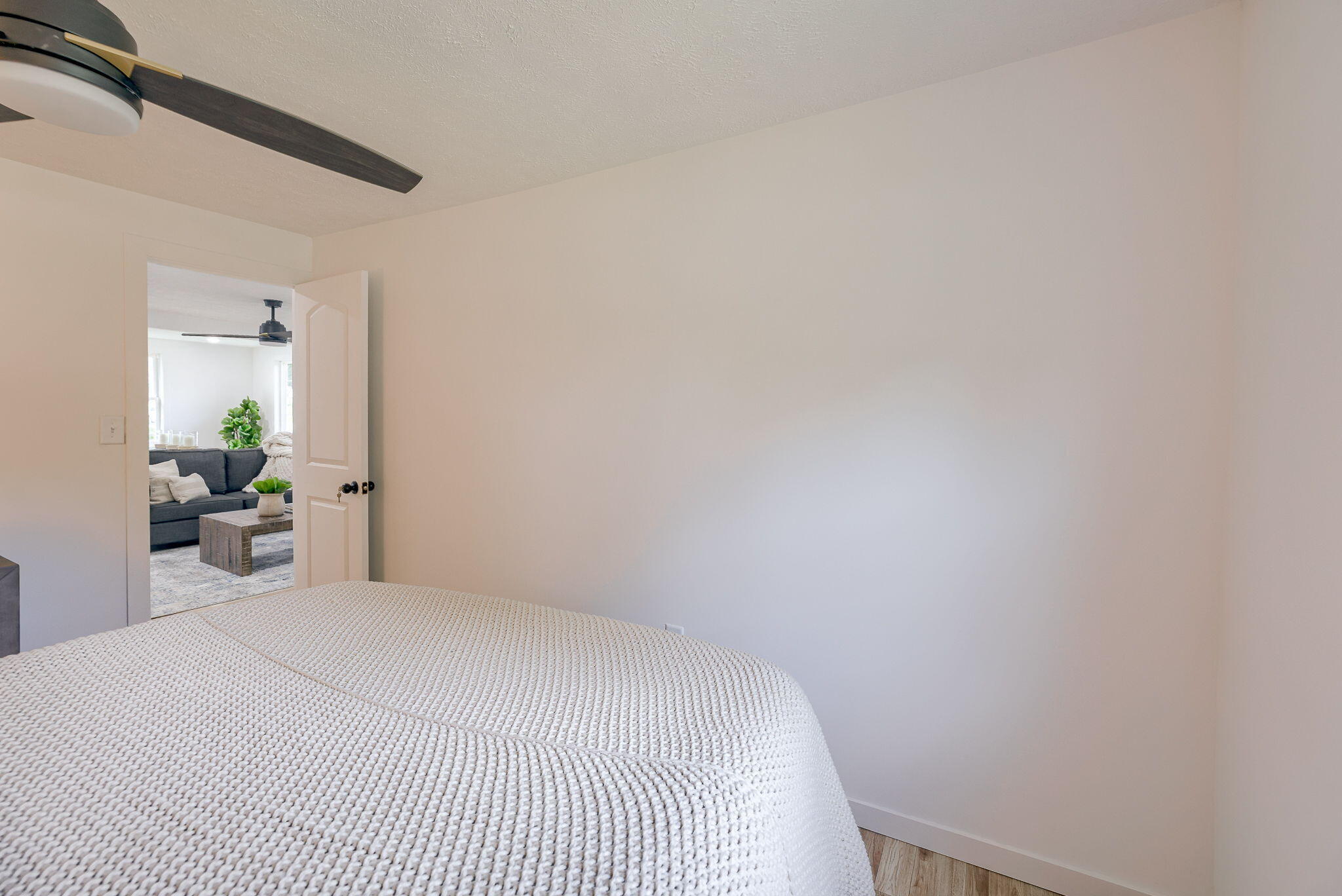 Shenandoah, Iowa 51601, United States, 2 Bedrooms Bedrooms, ,1 BathroomBathrooms,Residential,Active,221583