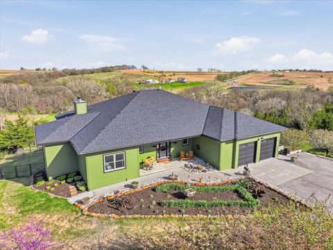 Photo of 31623 TERRACE Avenue, MISSOURI VALLEY, IA 51555 (MLS # 26-750)