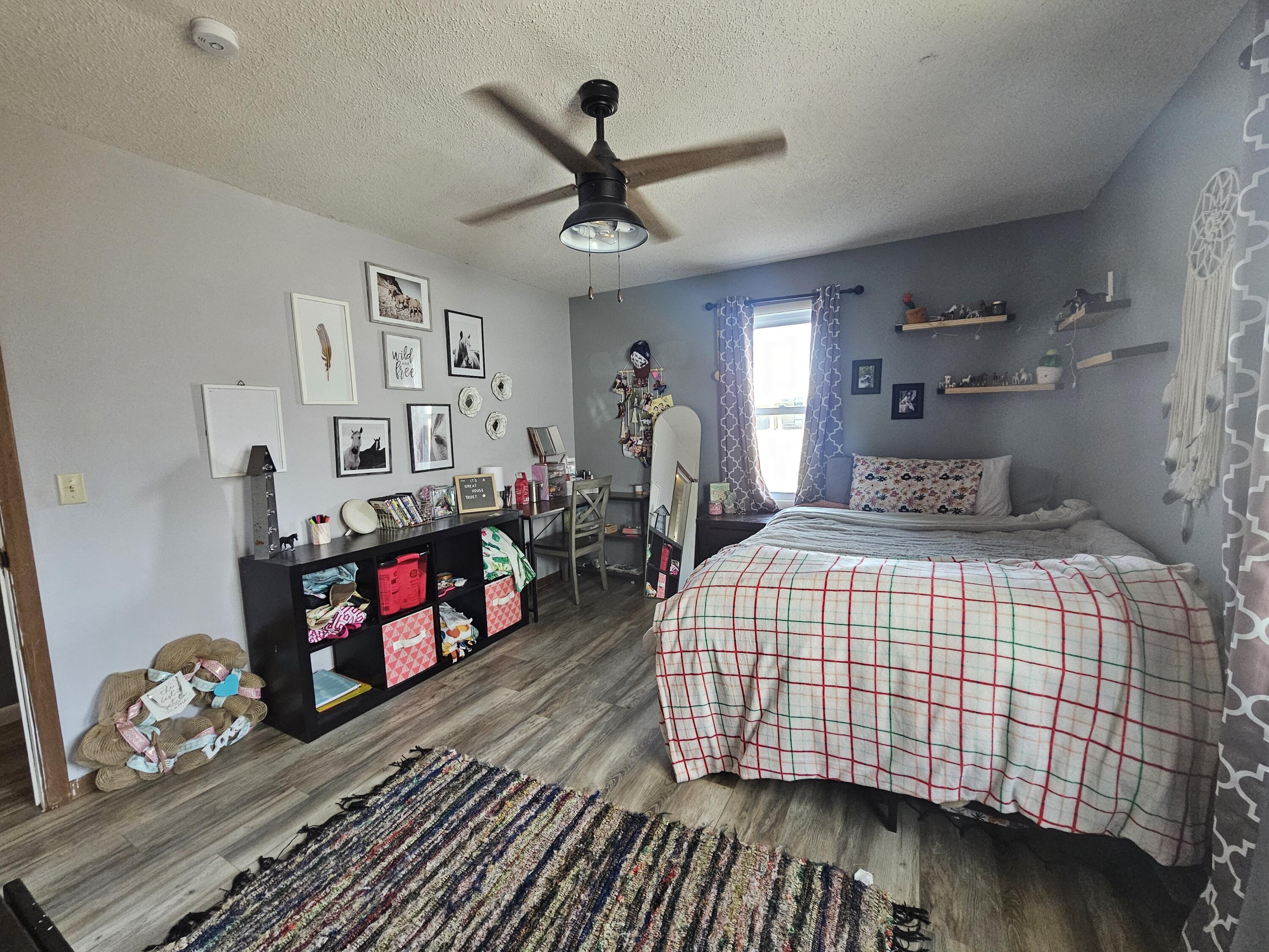 Oakland, Iowa 51560, United States, 3 Bedrooms Bedrooms, ,2 BathroomsBathrooms,Residential,Contingent,9425