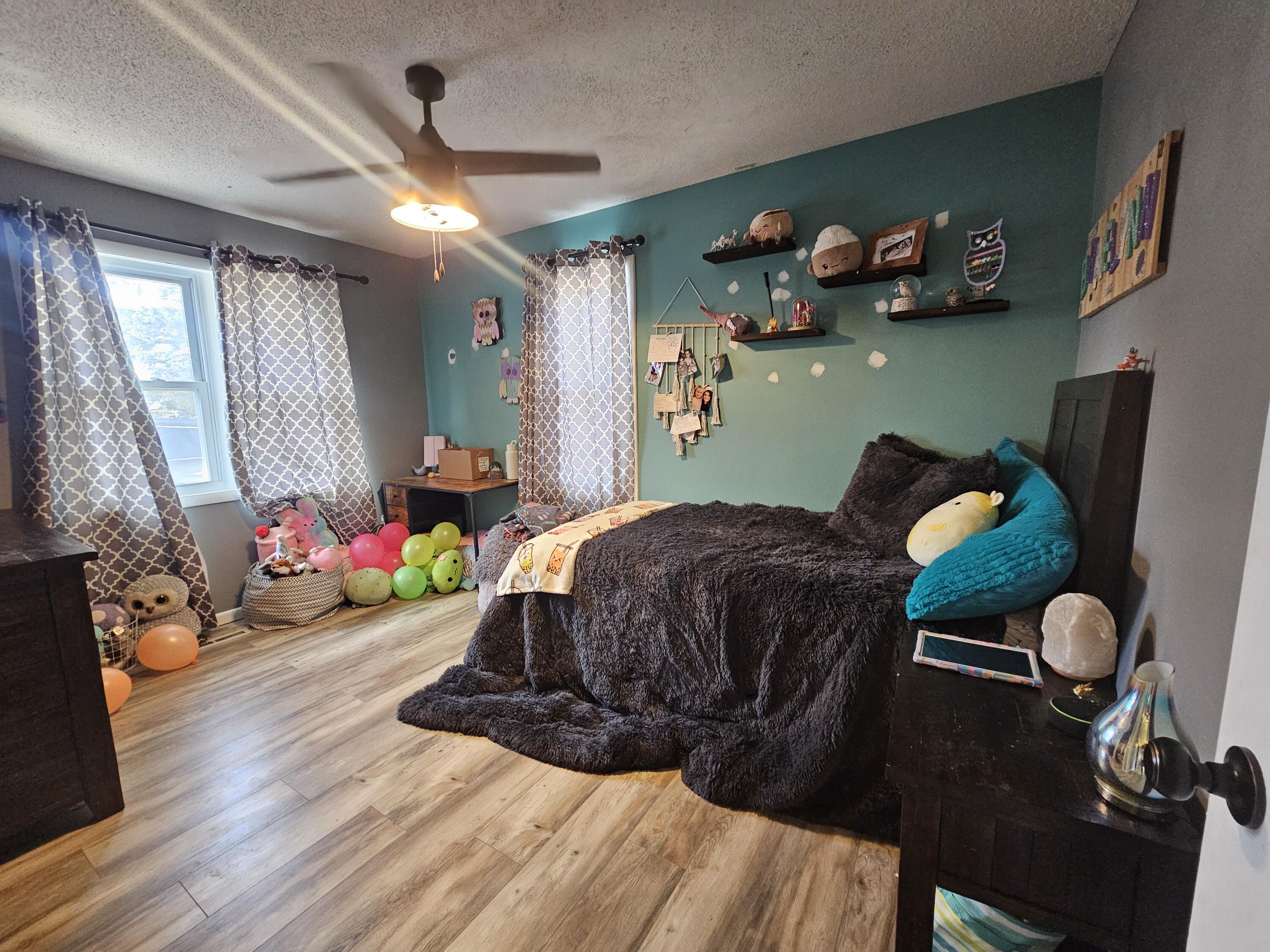 Oakland, Iowa 51560, United States, 3 Bedrooms Bedrooms, ,2 BathroomsBathrooms,Residential,Contingent,9425