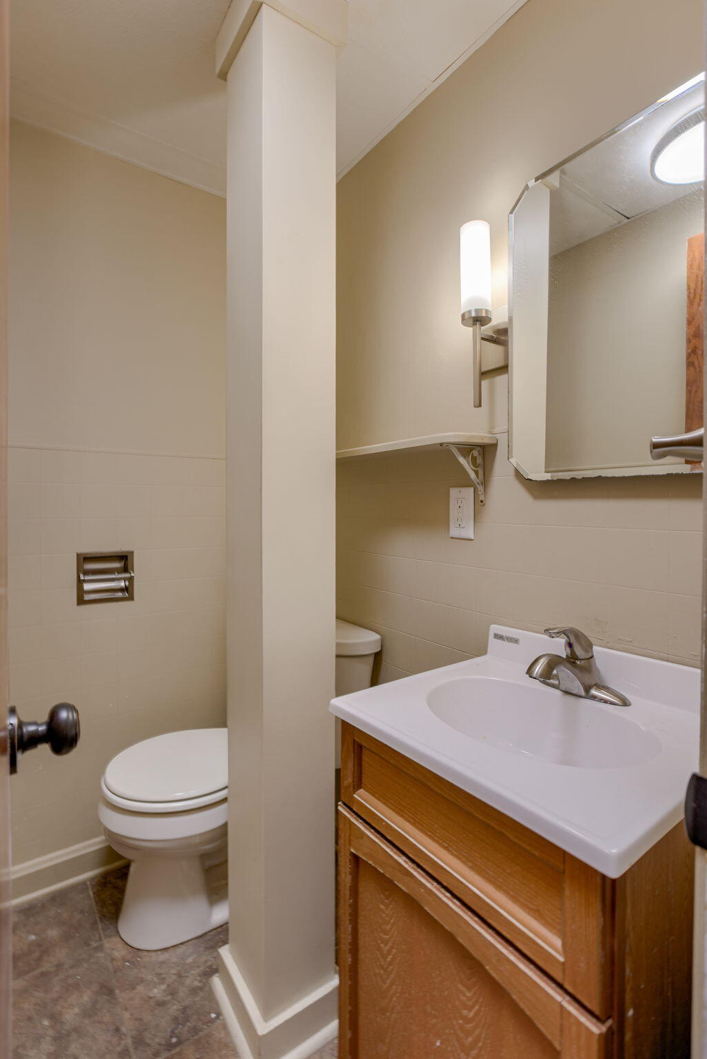 Clarinda, Iowa 51632, United States, 4 Bedrooms Bedrooms, ,2 BathroomsBathrooms,Residential,Active,115244