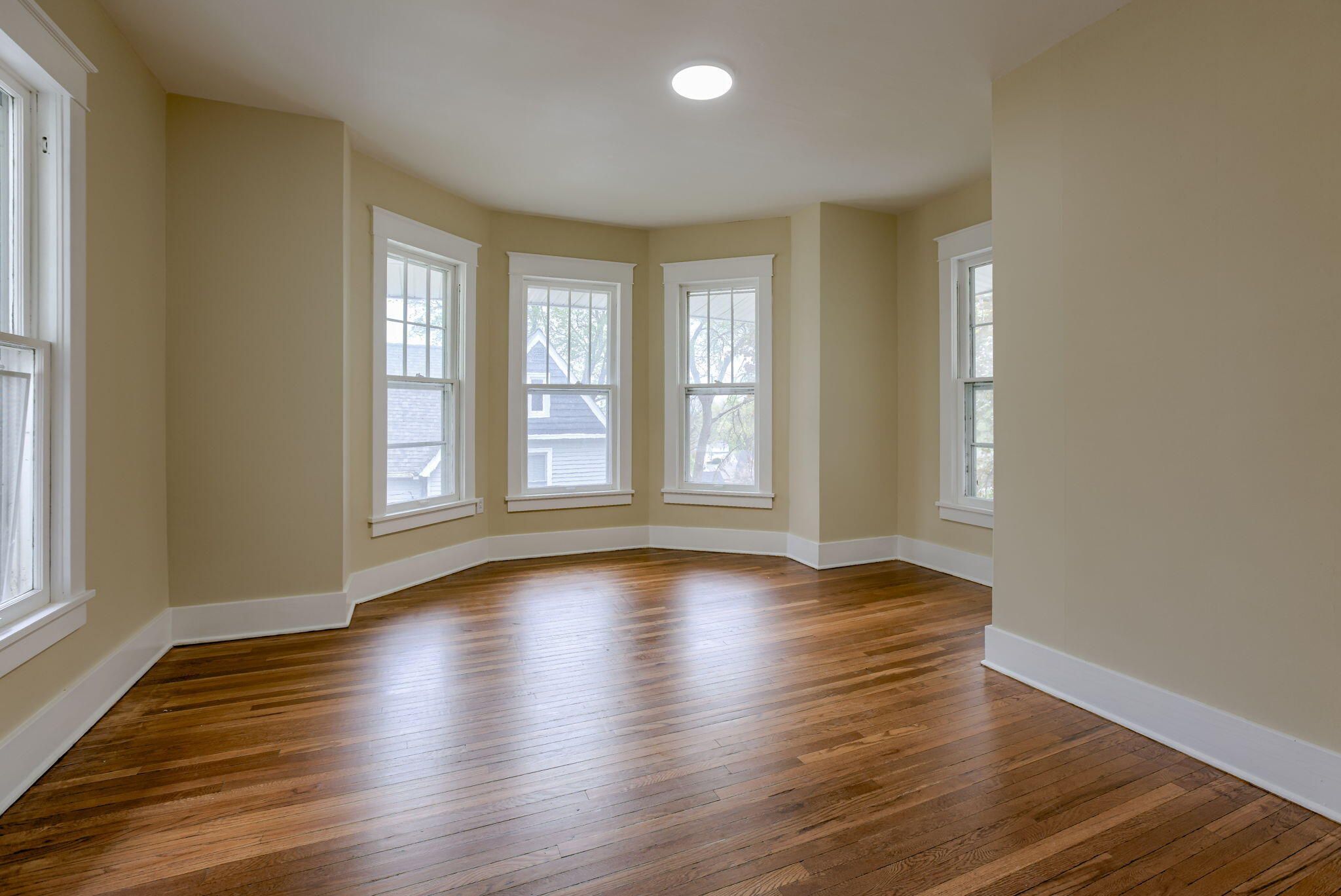 Clarinda, Iowa 51632, United States, 4 Bedrooms Bedrooms, ,2 BathroomsBathrooms,Residential,Active,115244