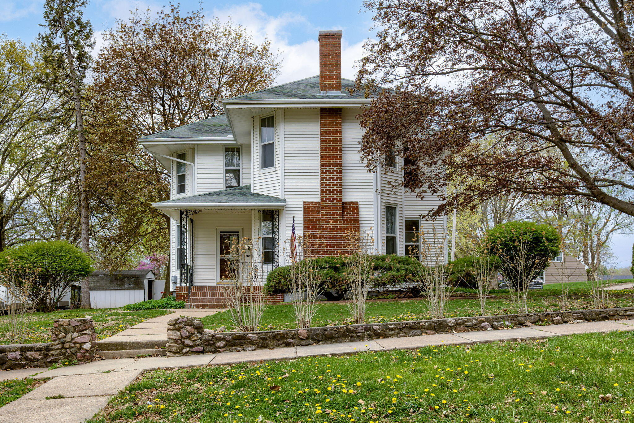 Clarinda, Iowa 51632, United States, 4 Bedrooms Bedrooms, ,2 BathroomsBathrooms,Residential,Active,115244