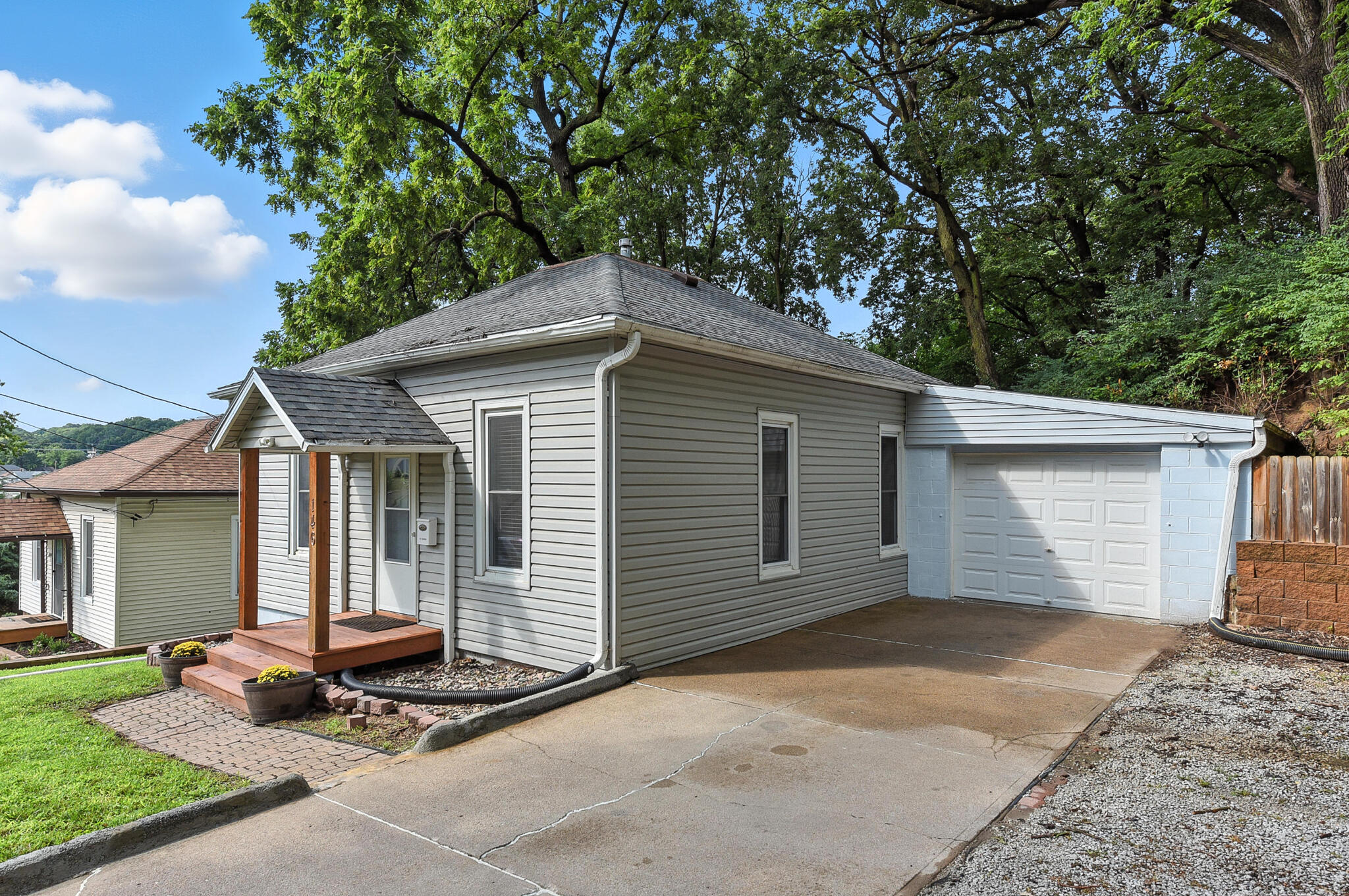 Council Bluffs, Iowa 51503, United States, 2 Bedrooms Bedrooms, ,1 BathroomBathrooms,Residential,Active,183881 Council Bluffs, Iowa 51503, United States, 2 Bedrooms Bedrooms, ,1 BathroomBathrooms,Residential,Active,183881