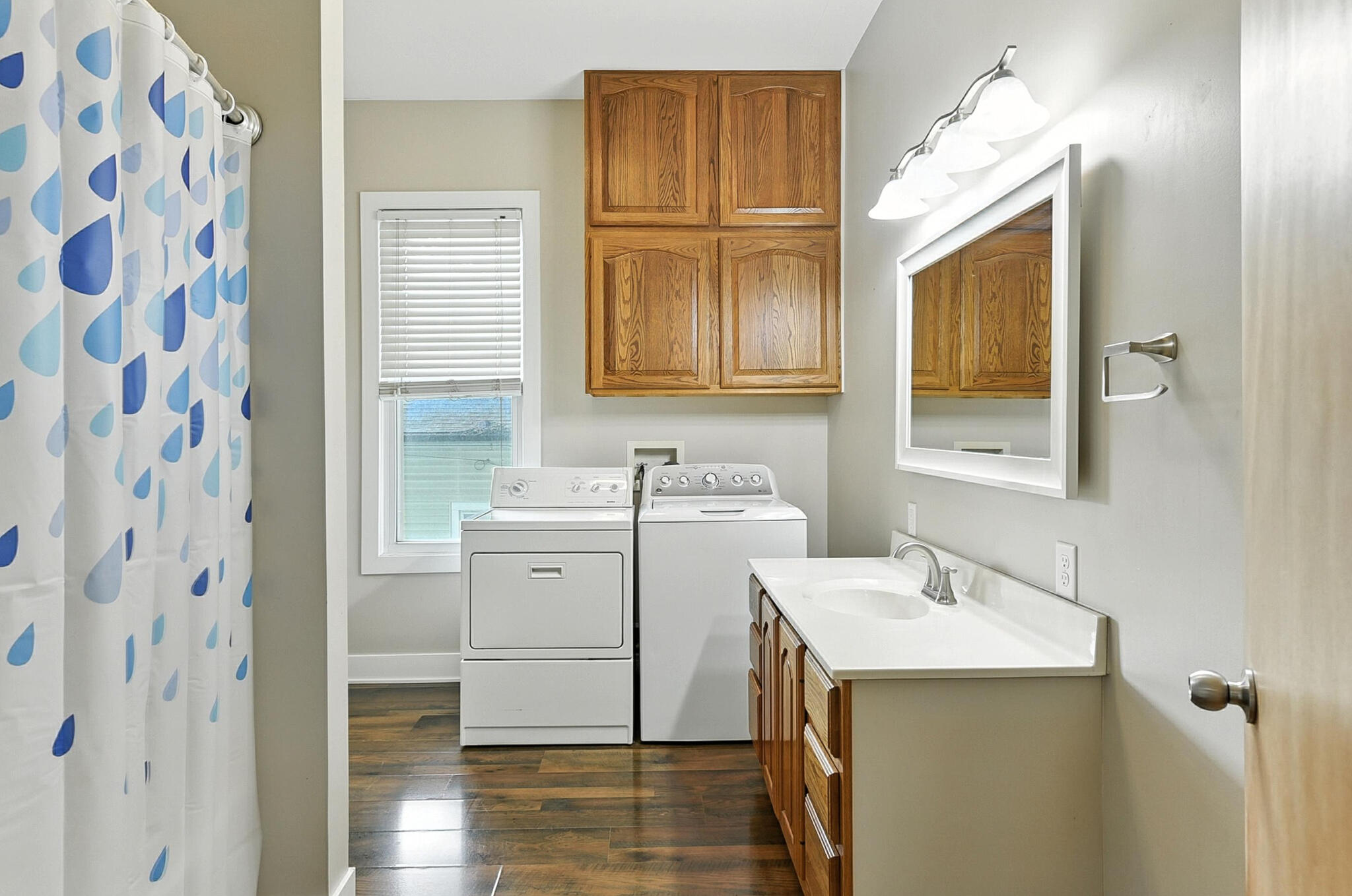 Council Bluffs, Iowa 51503, United States, 2 Bedrooms Bedrooms, ,1 BathroomBathrooms,Residential,Active,183881