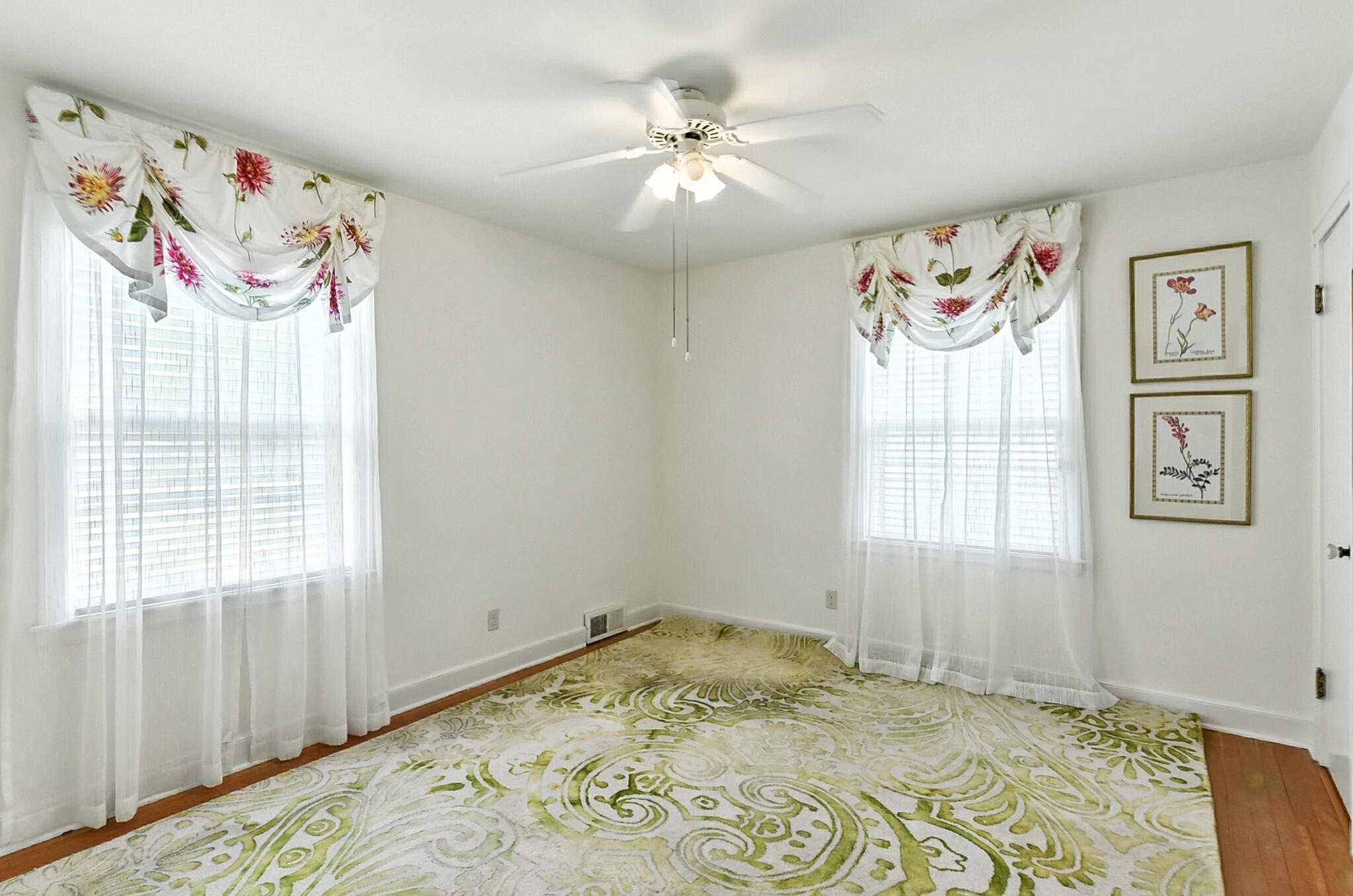 Atlantic, Iowa 50022, United States, 3 Bedrooms Bedrooms, ,2 BathroomsBathrooms,Residential,Active,180181