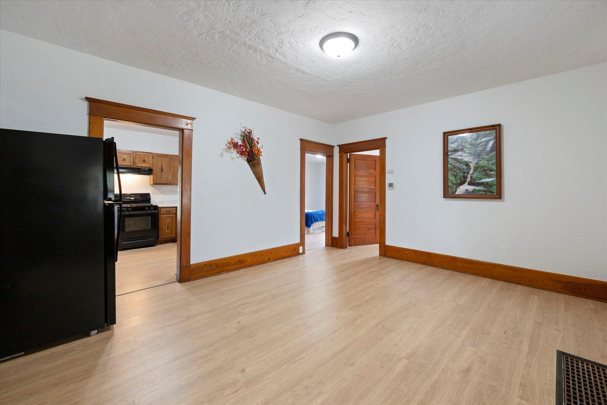 Onawa, Iowa 51040, United States, 4 Bedrooms Bedrooms, ,1 BathroomBathrooms,Residential,Active,214995