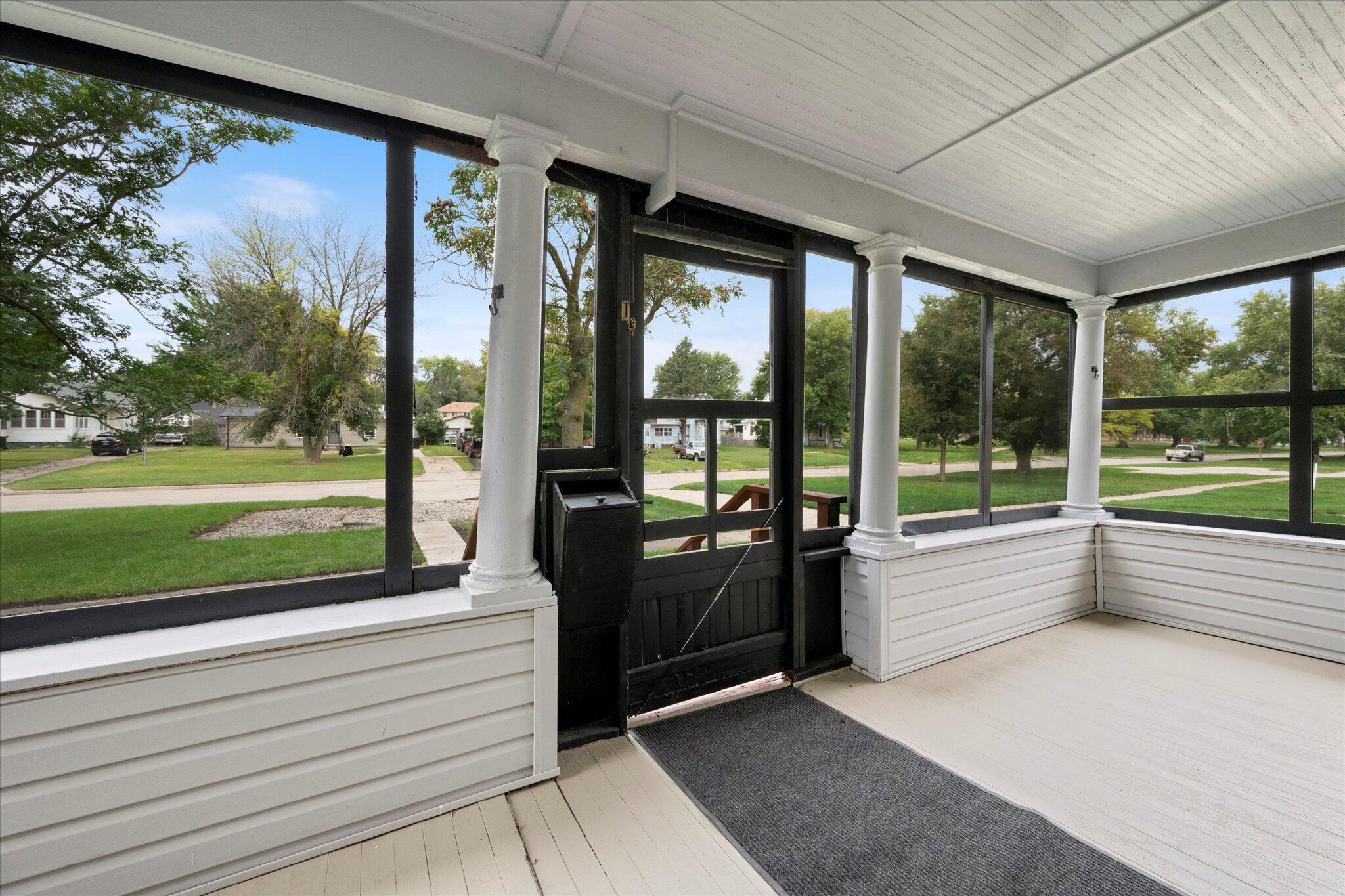 Onawa, Iowa 51040, United States, 4 Bedrooms Bedrooms, ,1 BathroomBathrooms,Residential,Active,214995