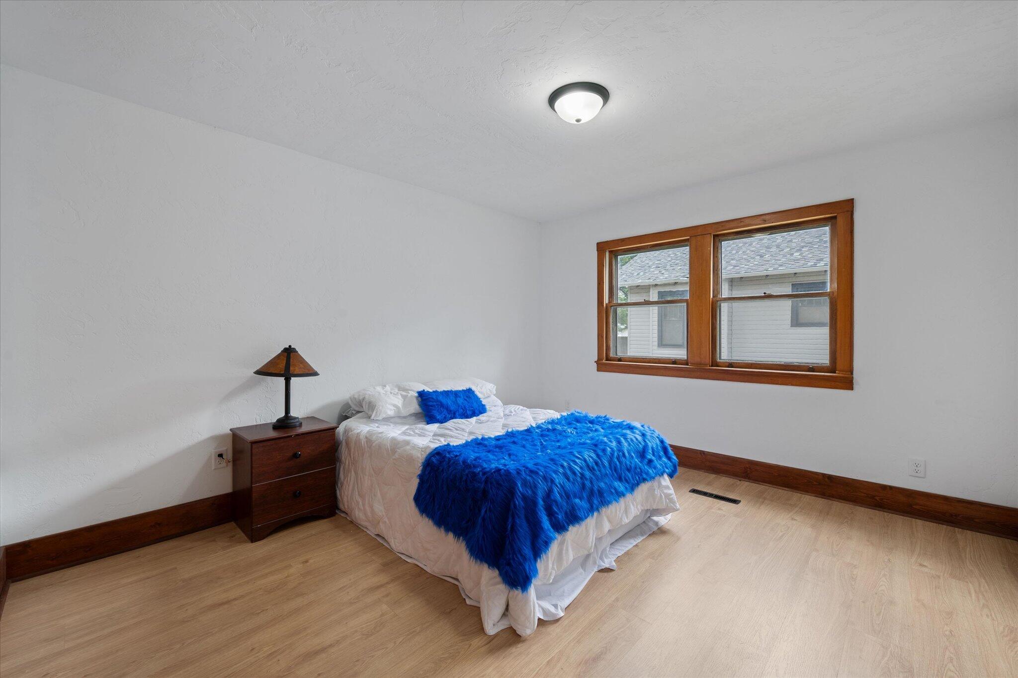 Onawa, Iowa 51040, United States, 4 Bedrooms Bedrooms, ,1 BathroomBathrooms,Residential,Active,214995