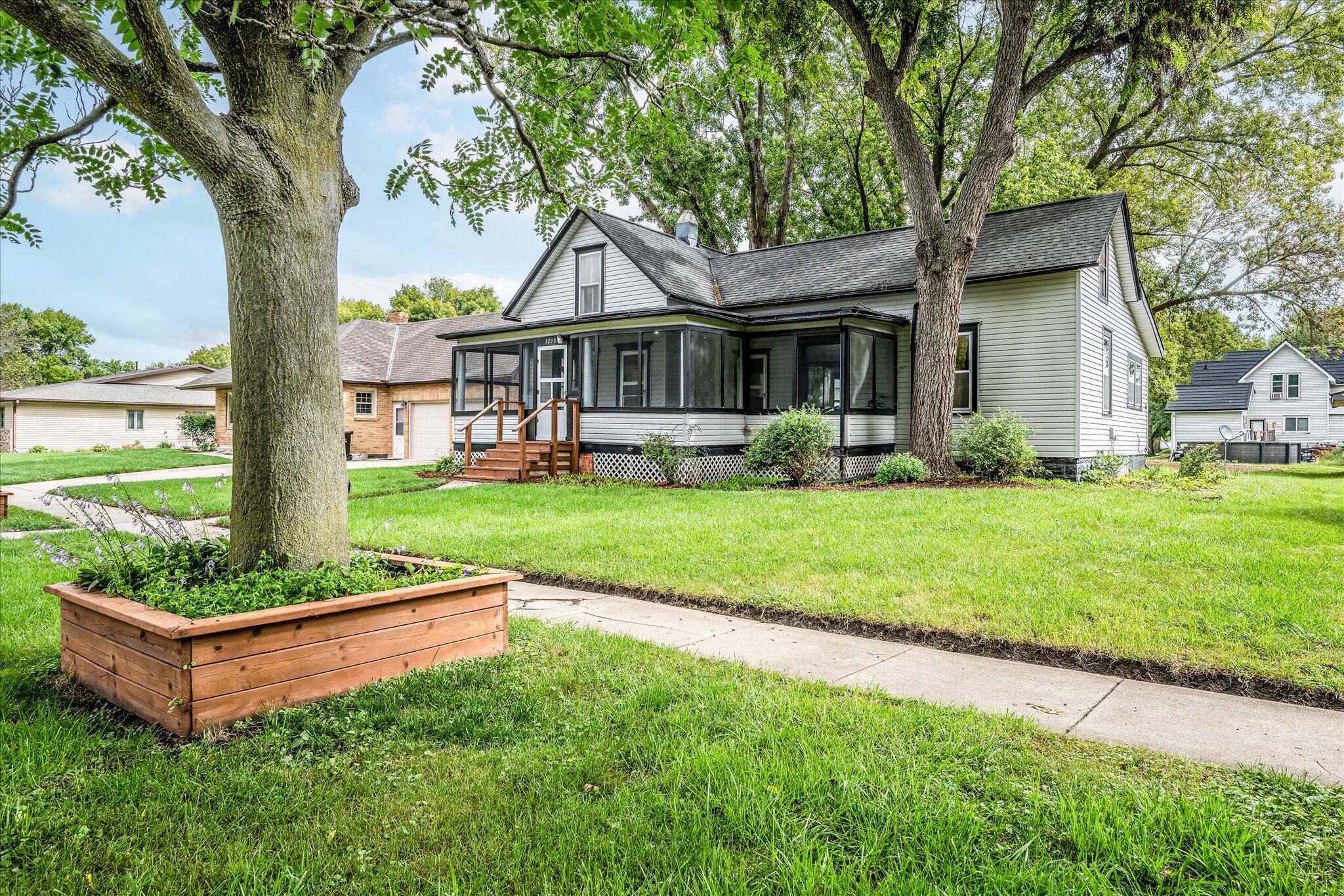 Onawa, Iowa 51040, United States, 4 Bedrooms Bedrooms, ,1 BathroomBathrooms,Residential,Active,214995