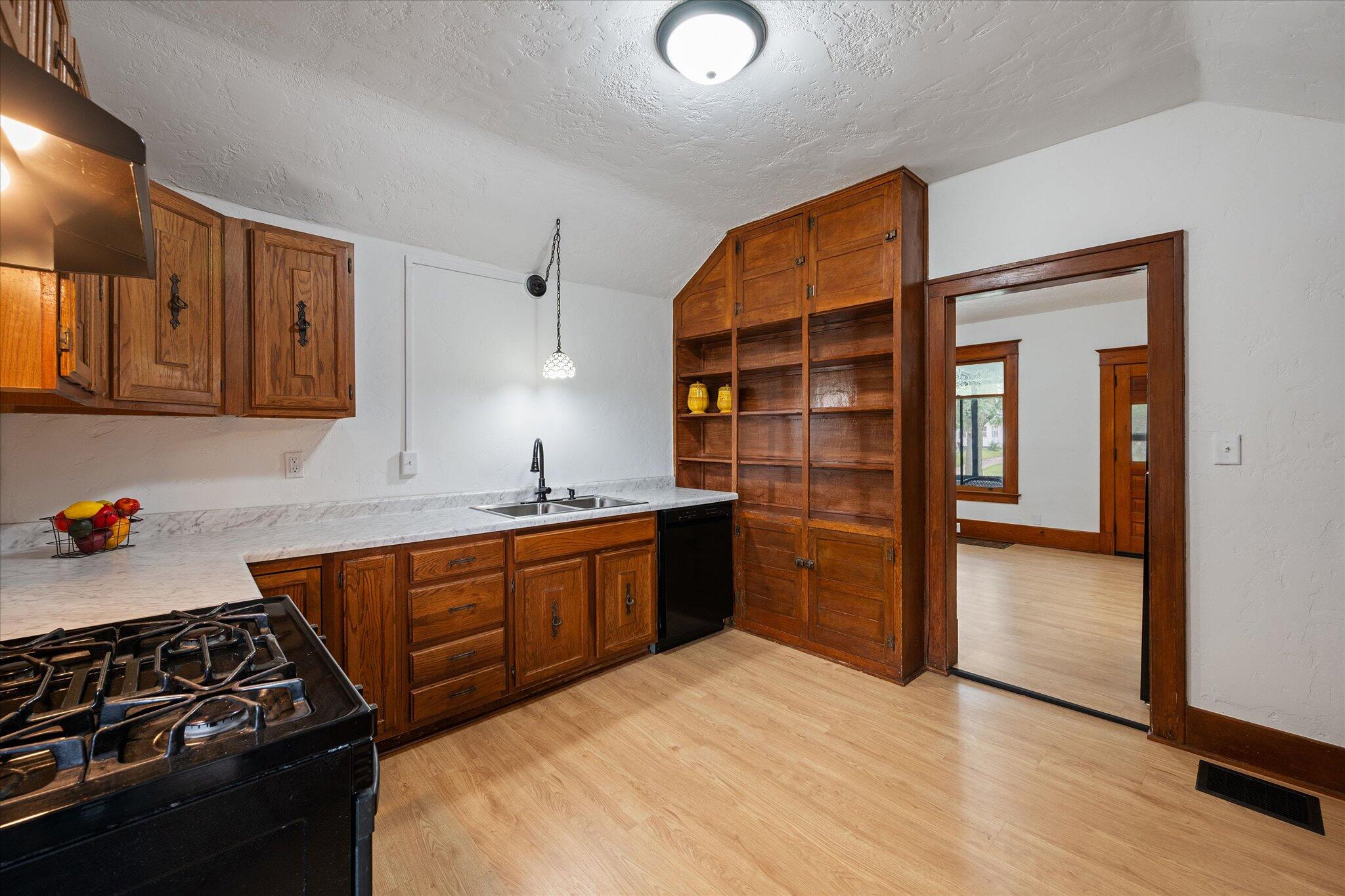 Onawa, Iowa 51040, United States, 4 Bedrooms Bedrooms, ,1 BathroomBathrooms,Residential,Active,214995