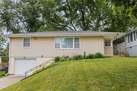 Photo of 911 ARNOLD Street, GLENWOOD, IA 51534 (MLS # 26-980)