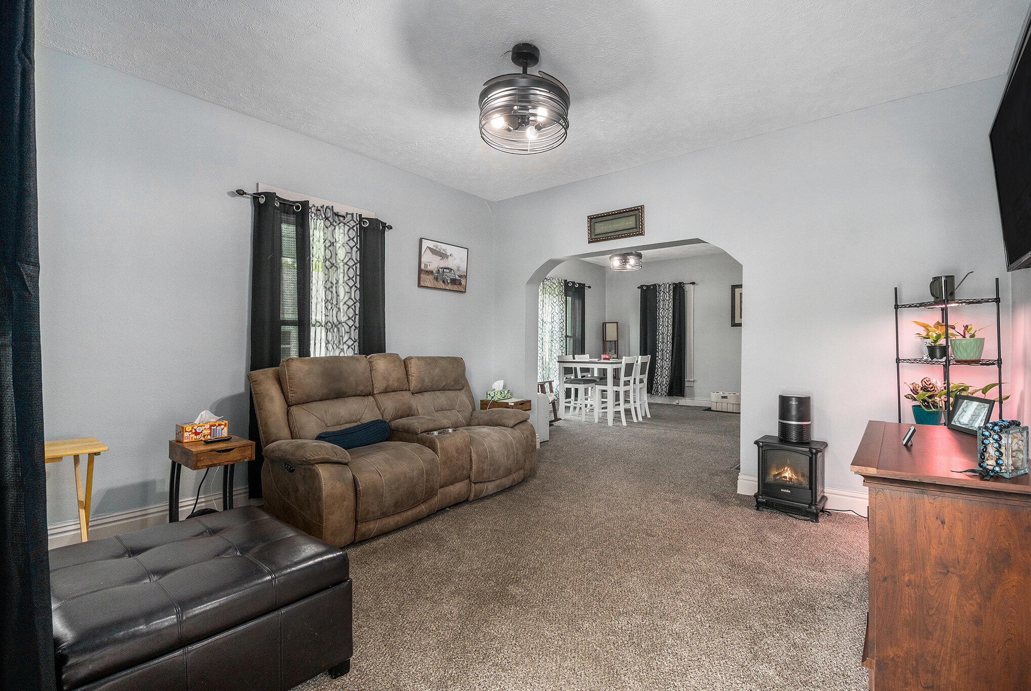 Neola, Iowa 51559, United States, 2 Bedrooms Bedrooms, ,1 BathroomBathrooms,Residential,Active,188301