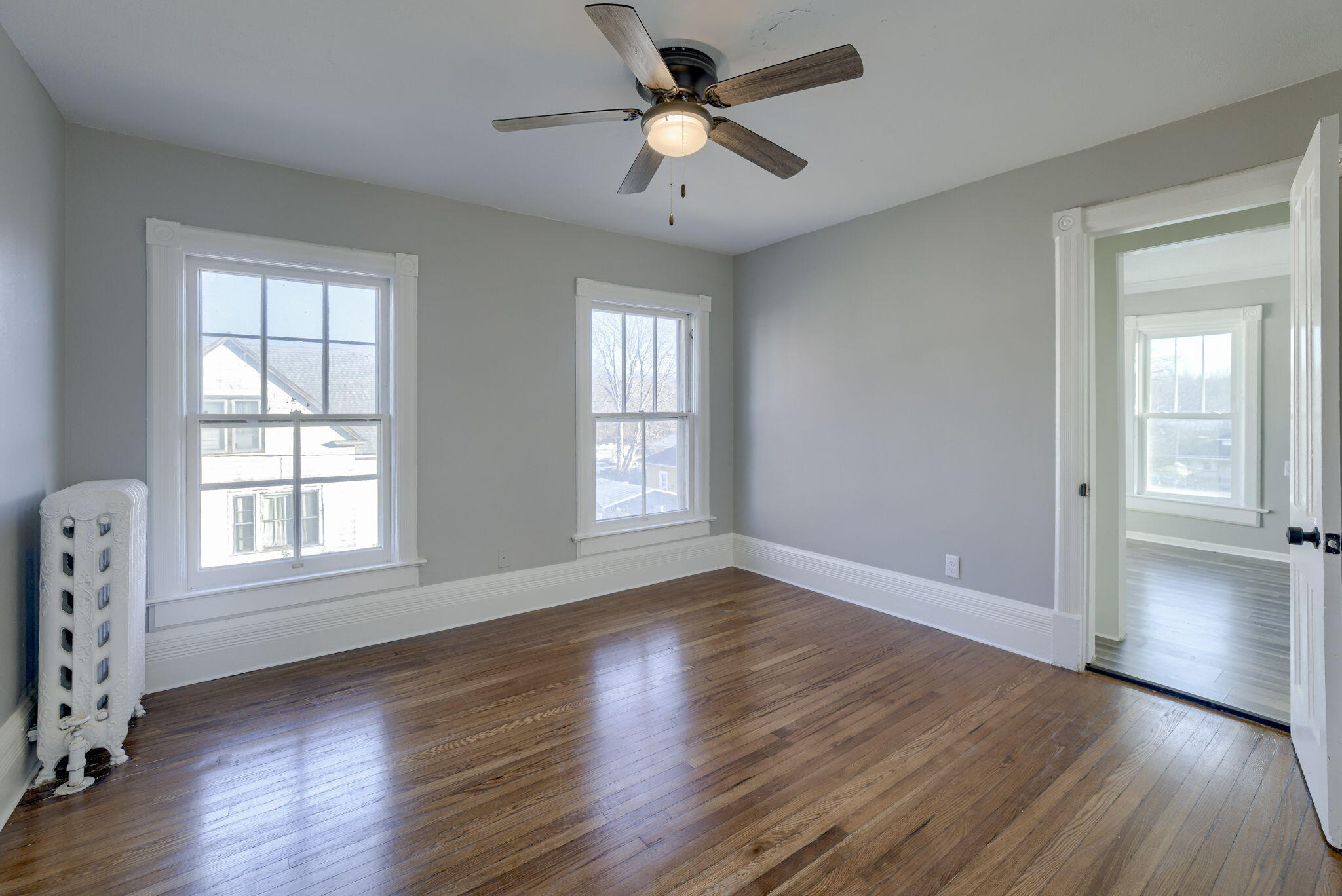 Red Oak, Iowa 51566, United States, 5 Bedrooms Bedrooms, ,2 BathroomsBathrooms,Residential,Active,77949