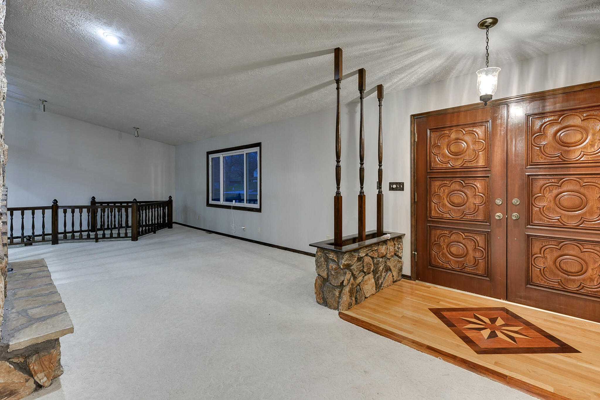 Council Bluffs, Iowa 51503, United States, 4 Bedrooms Bedrooms, ,3 BathroomsBathrooms,Residential,Active,115238