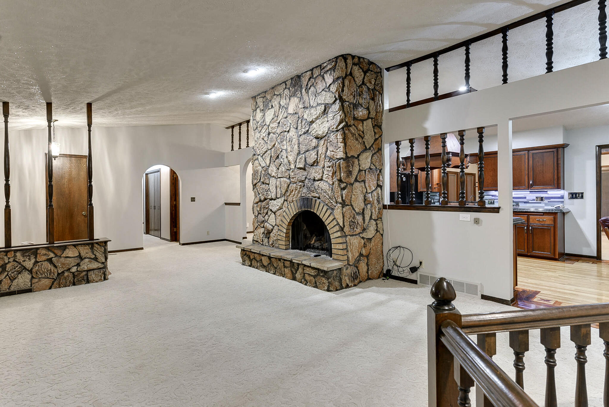 Council Bluffs, Iowa 51503, United States, 4 Bedrooms Bedrooms, ,3 BathroomsBathrooms,Residential,Active,115238