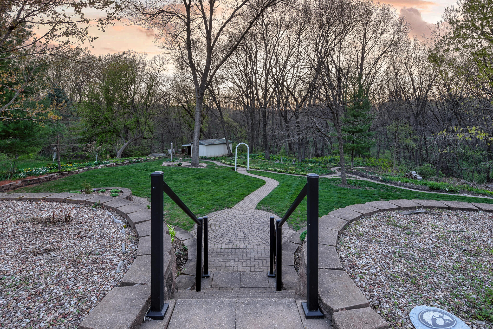 Council Bluffs, Iowa 51503, United States, 4 Bedrooms Bedrooms, ,3 BathroomsBathrooms,Residential,Active,115238