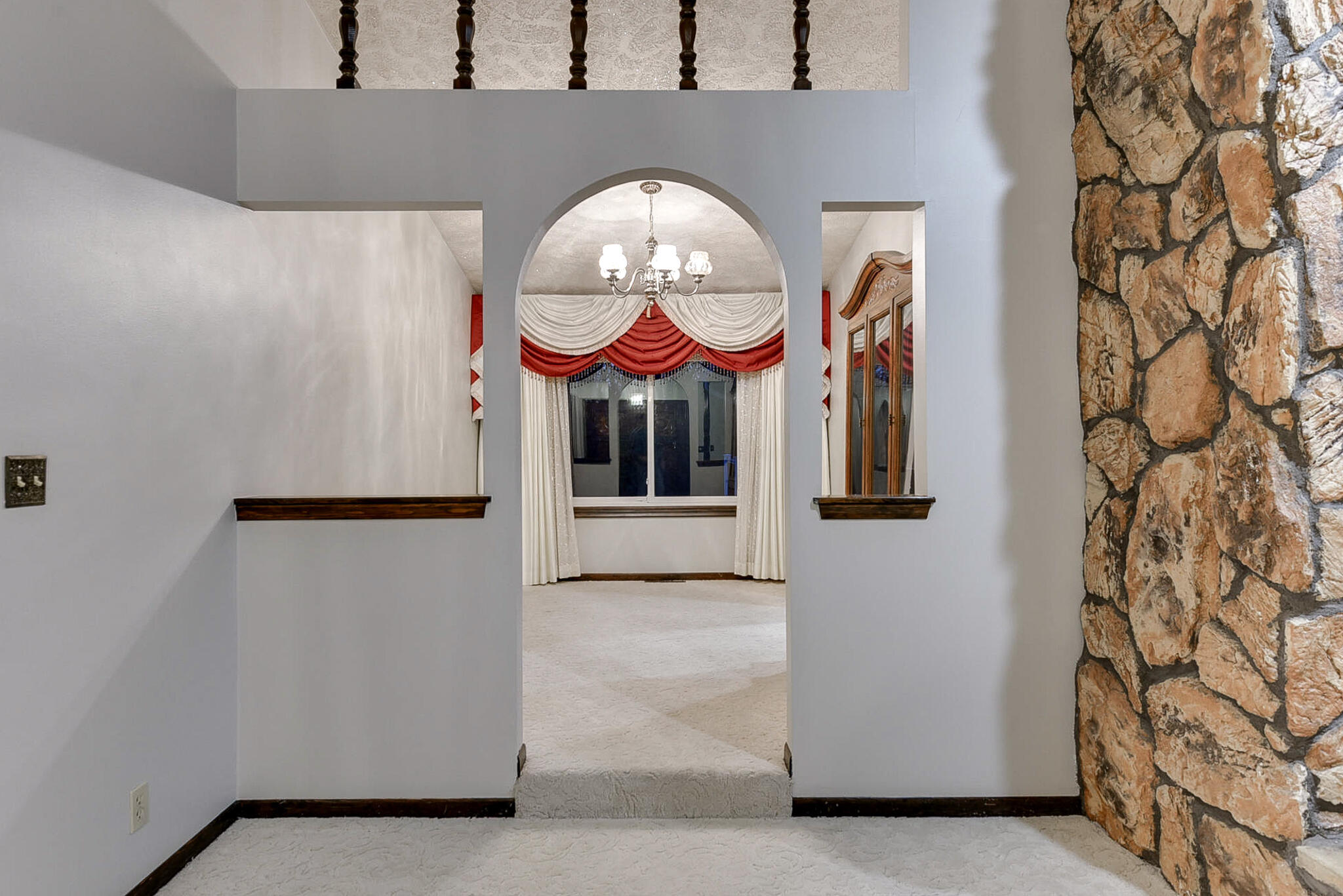 Council Bluffs, Iowa 51503, United States, 4 Bedrooms Bedrooms, ,3 BathroomsBathrooms,Residential,Active,115238