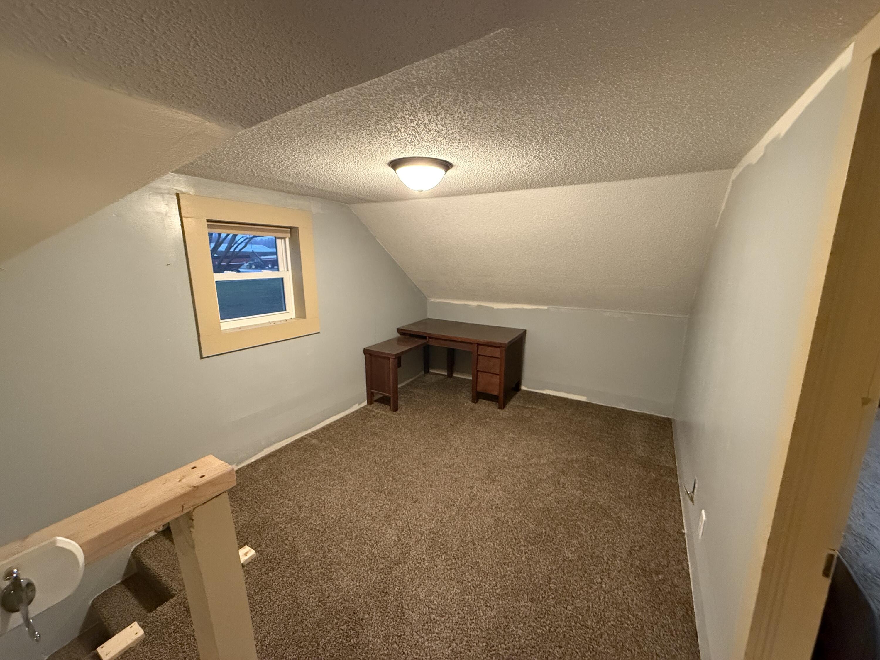 Battle Creek, Iowa 51020, United States, 3 Bedrooms Bedrooms, ,1 BathroomBathrooms,Residential,Pending,17833