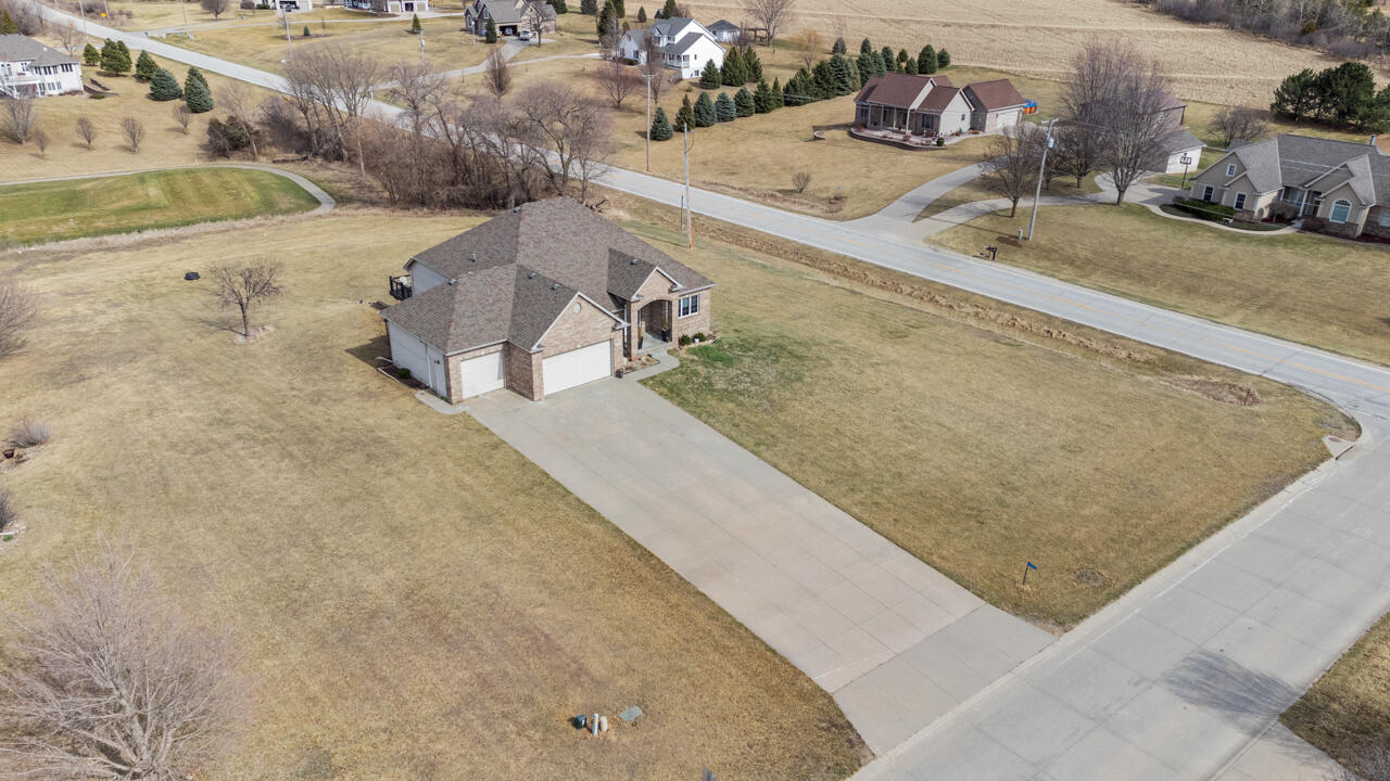 Council Bluffs, Iowa 51503, United States, 5 Bedrooms Bedrooms, ,4 BathroomsBathrooms,Residential,Active,96419