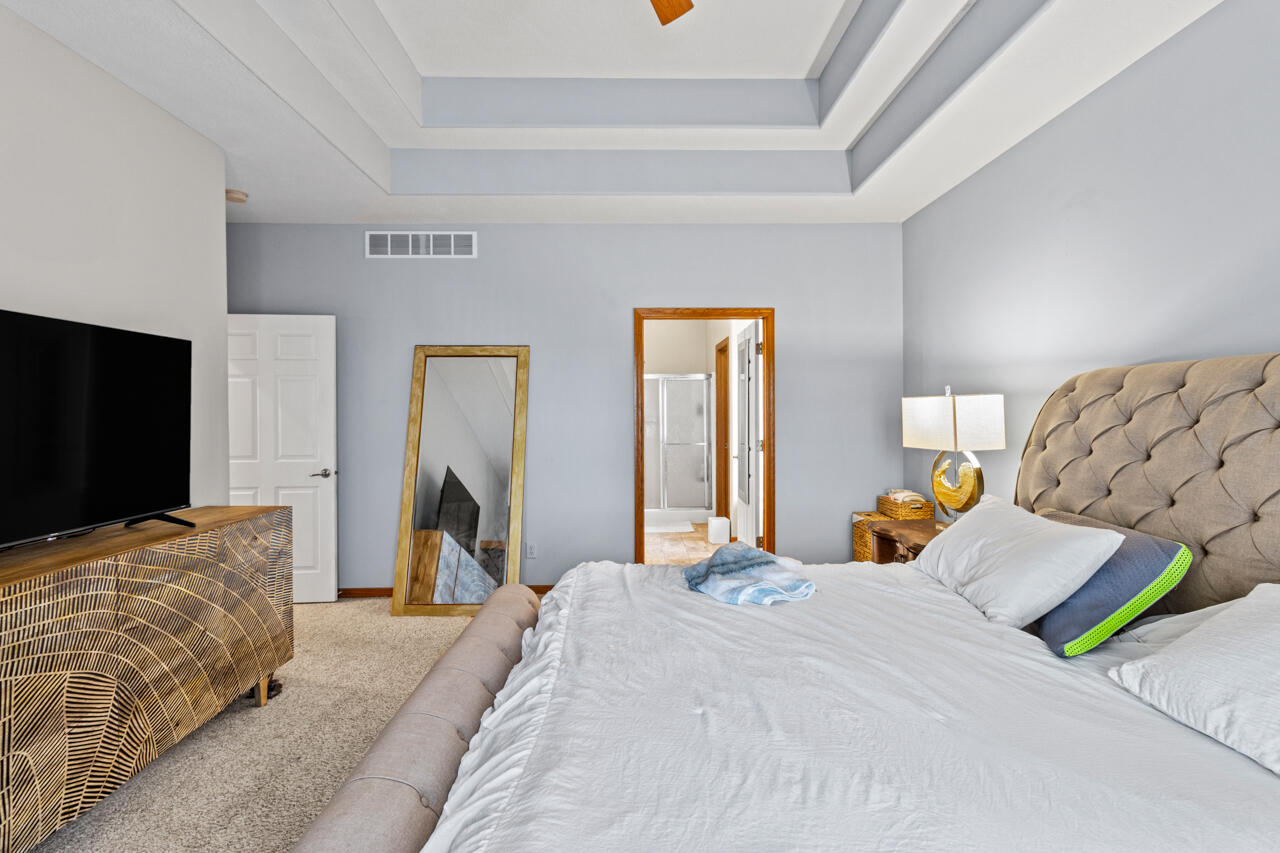 Council Bluffs, Iowa 51503, United States, 5 Bedrooms Bedrooms, ,4 BathroomsBathrooms,Residential,Active,96419