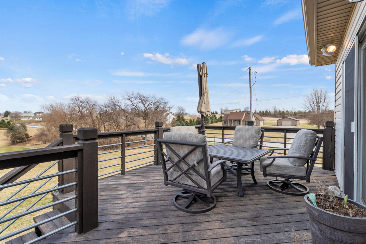 Council Bluffs, Iowa 51503, United States, 5 Bedrooms Bedrooms, ,4 BathroomsBathrooms,Residential,Active,96419