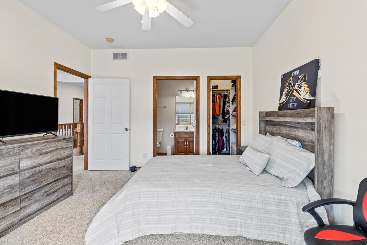 Council Bluffs, Iowa 51503, United States, 5 Bedrooms Bedrooms, ,4 BathroomsBathrooms,Residential,Active,96419