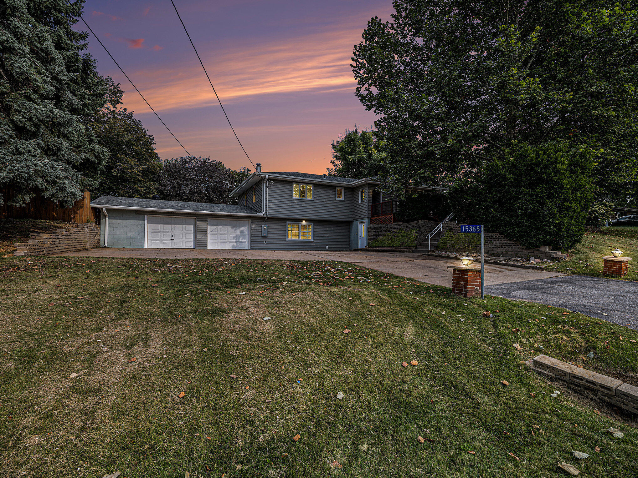 Council Bluffs, Iowa 51503, United States, 3 Bedrooms Bedrooms, ,2 BathroomsBathrooms,Residential,Active,213015