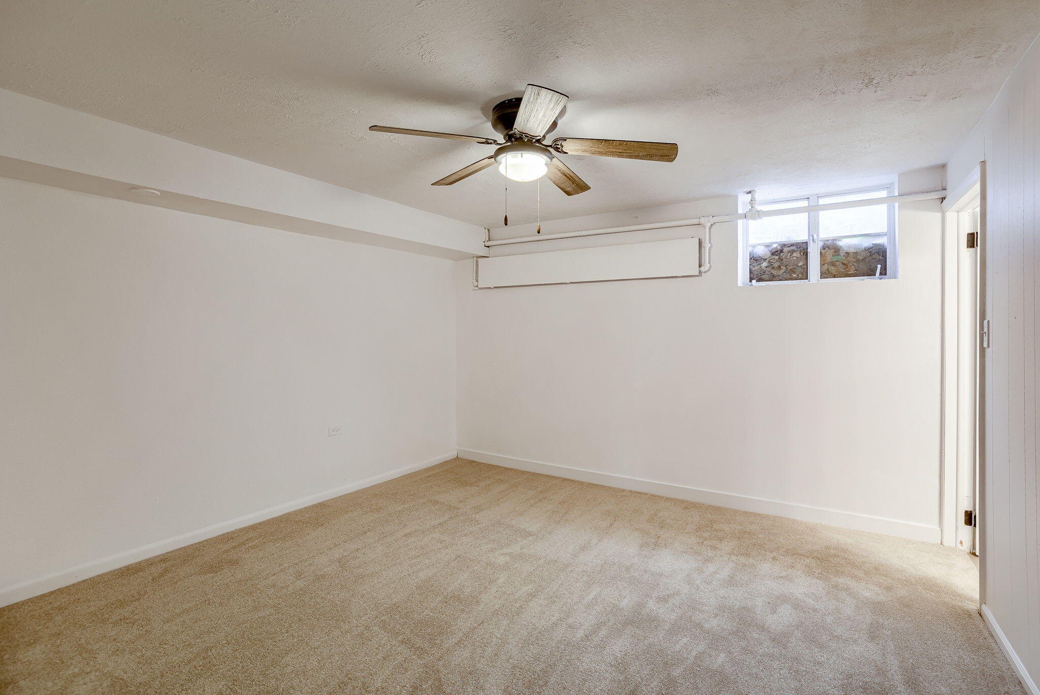 Atlantic, Iowa 50022, United States, 4 Bedrooms Bedrooms, ,4 BathroomsBathrooms,Residential,Active,171700