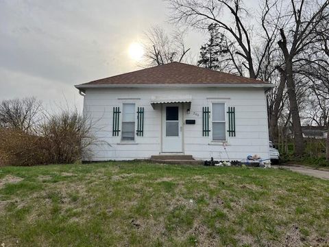 Photo of 206 S LOCUST Street, GLENWOOD, IA 51534 (MLS # 26-613)