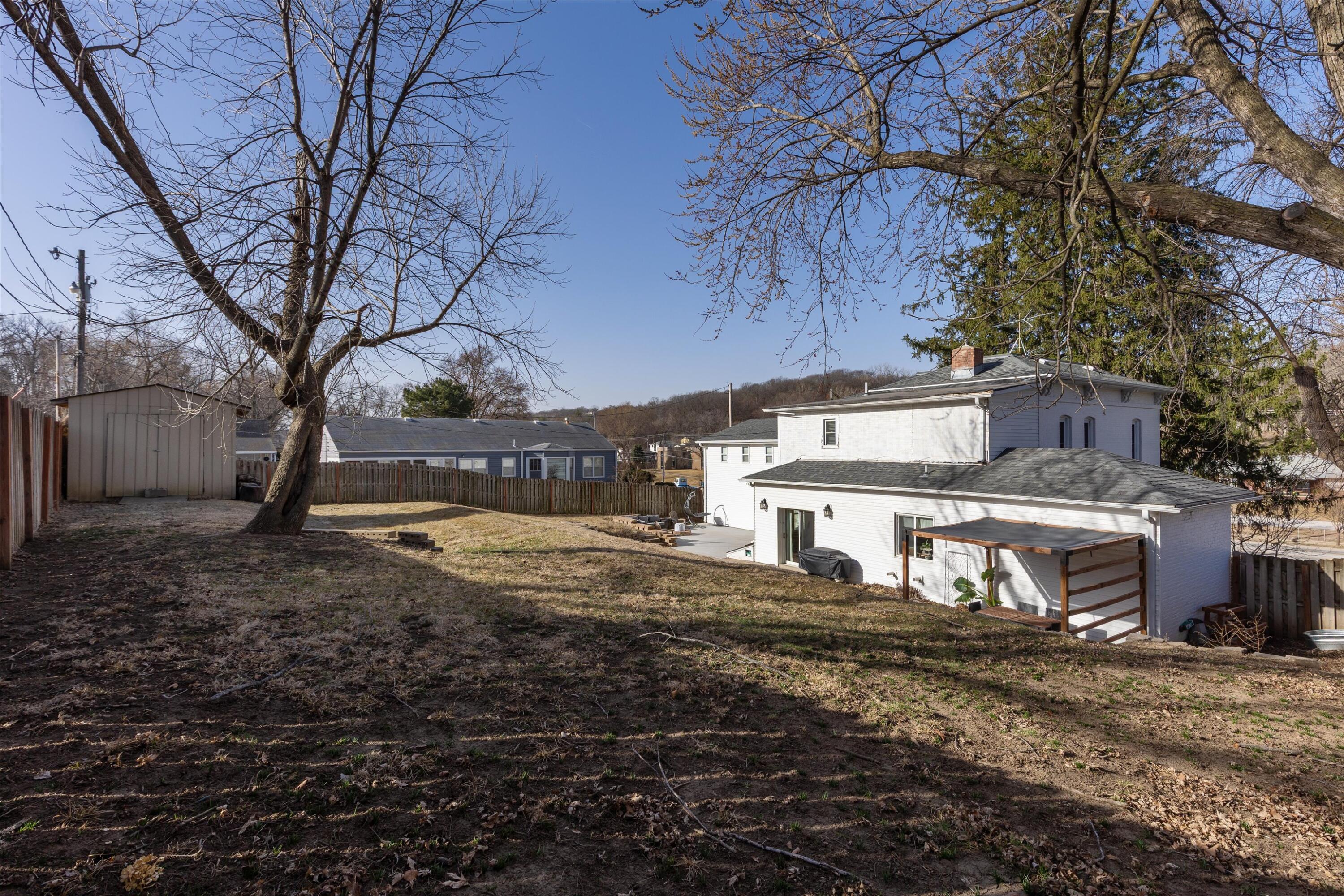 Council Bluffs, Iowa 51503, United States, 4 Bedrooms Bedrooms, ,3 BathroomsBathrooms,Residential,Contingent,128351