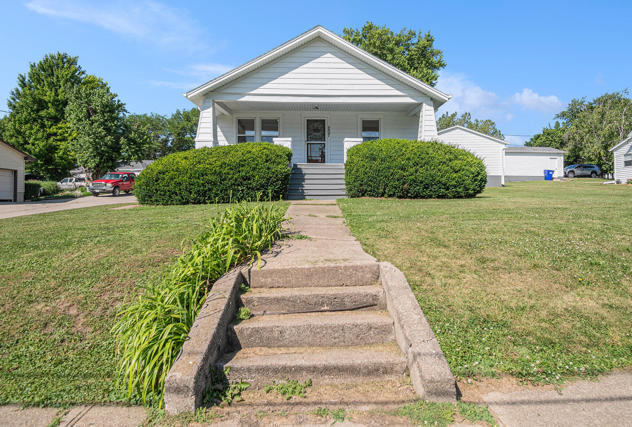 Neola, Iowa 51559, United States, 4 Bedrooms Bedrooms, ,2 BathroomsBathrooms,Residential,Active,158122