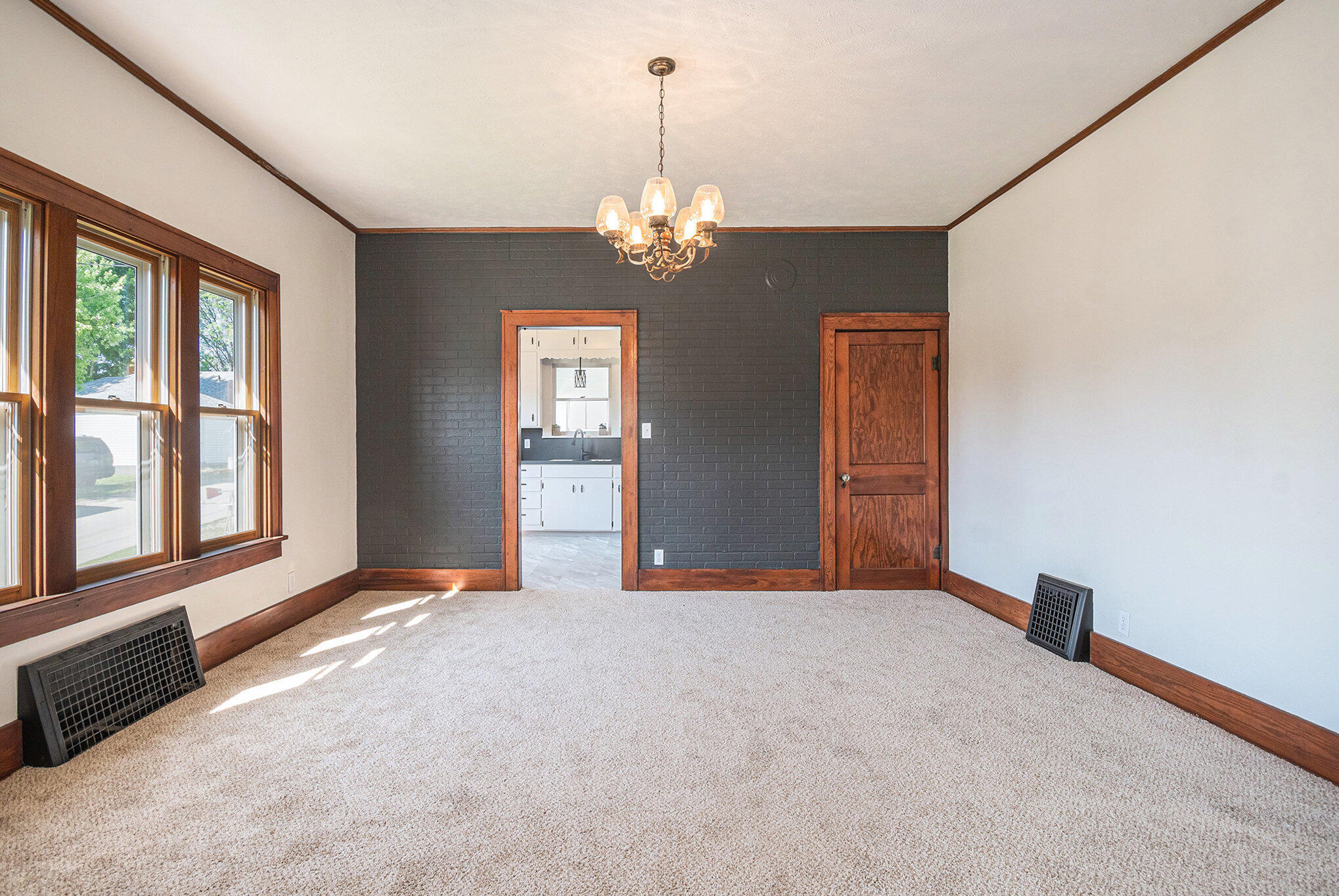 Neola, Iowa 51559, United States, 4 Bedrooms Bedrooms, ,2 BathroomsBathrooms,Residential,Active,158122