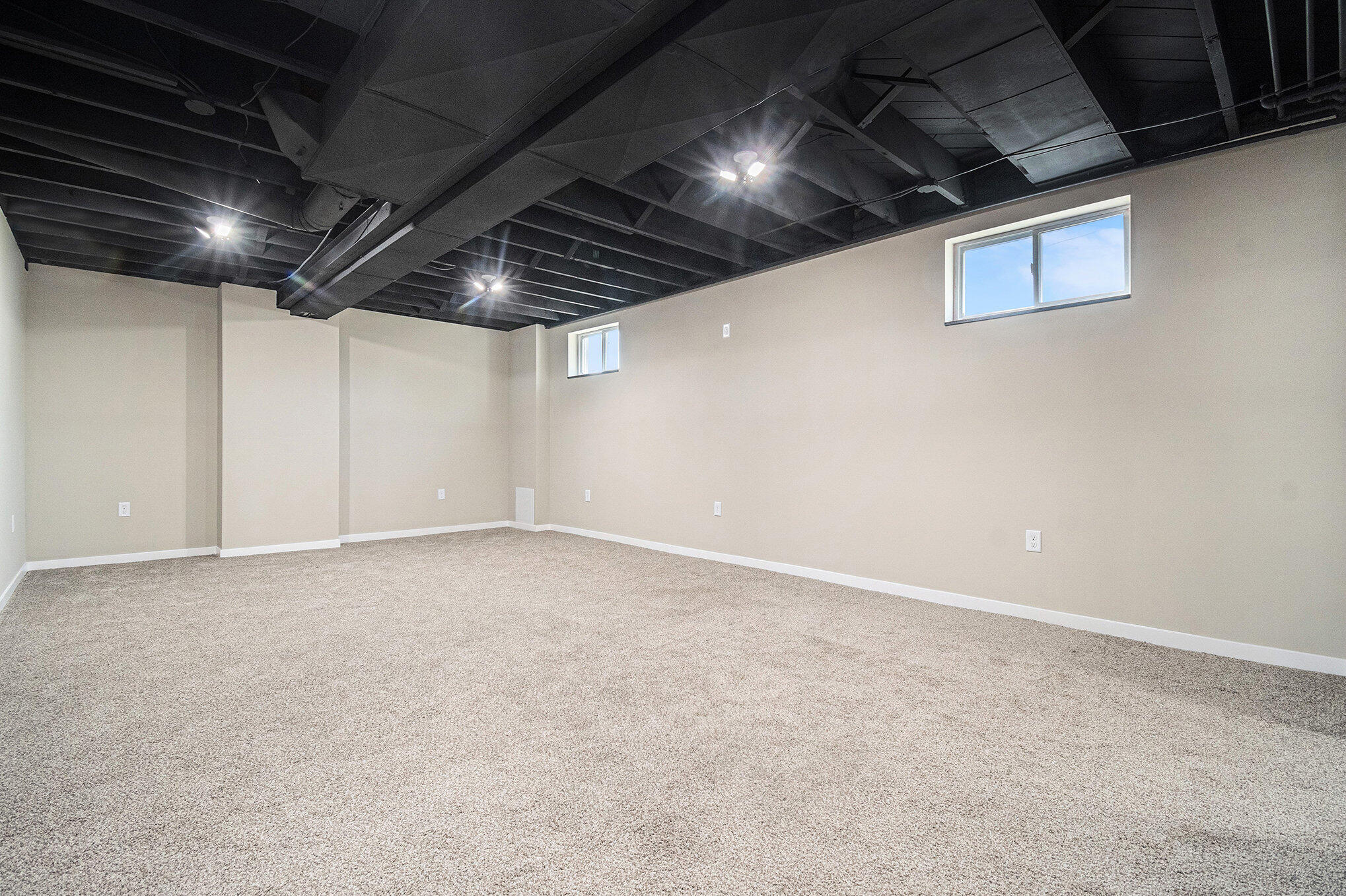 Neola, Iowa 51559, United States, 4 Bedrooms Bedrooms, ,2 BathroomsBathrooms,Residential,Active,158122