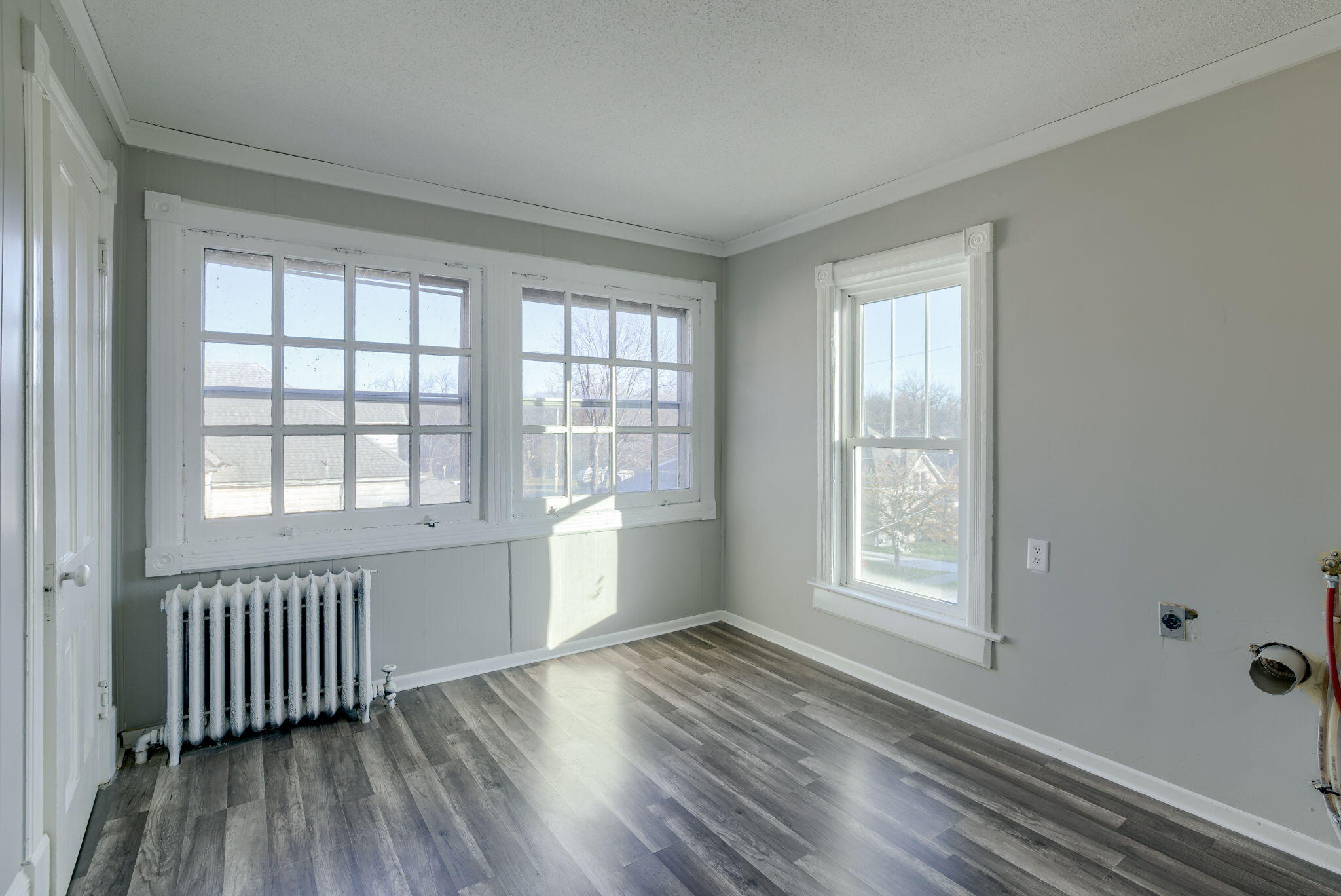 Red Oak, Iowa 51566, United States, 5 Bedrooms Bedrooms, ,2 BathroomsBathrooms,Residential,Active,171702