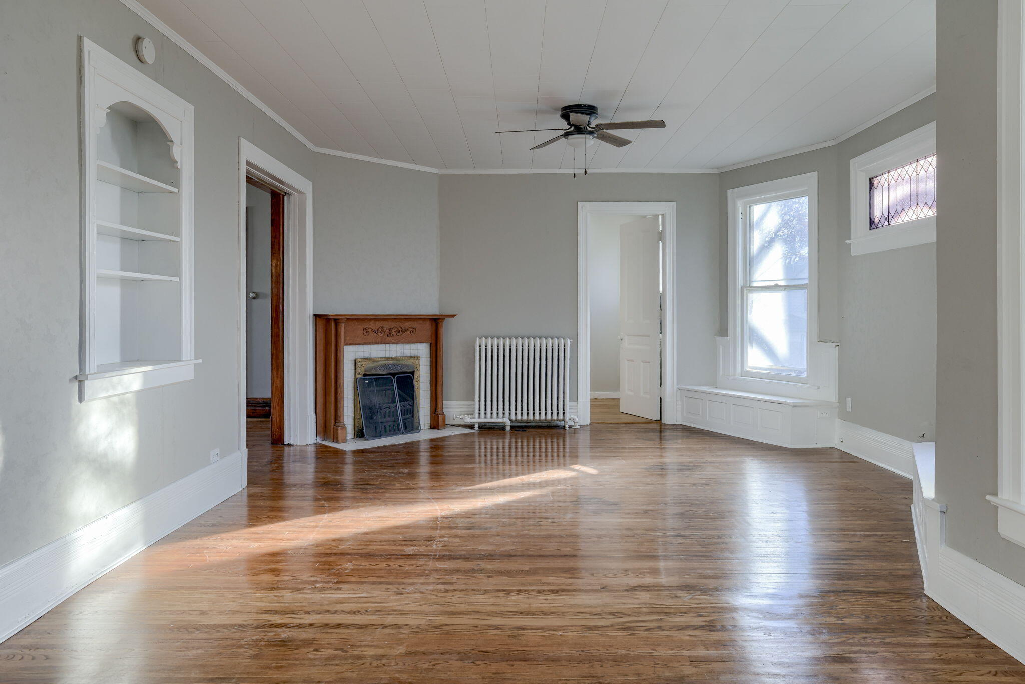 Red Oak, Iowa 51566, United States, 5 Bedrooms Bedrooms, ,2 BathroomsBathrooms,Residential,Active,171702