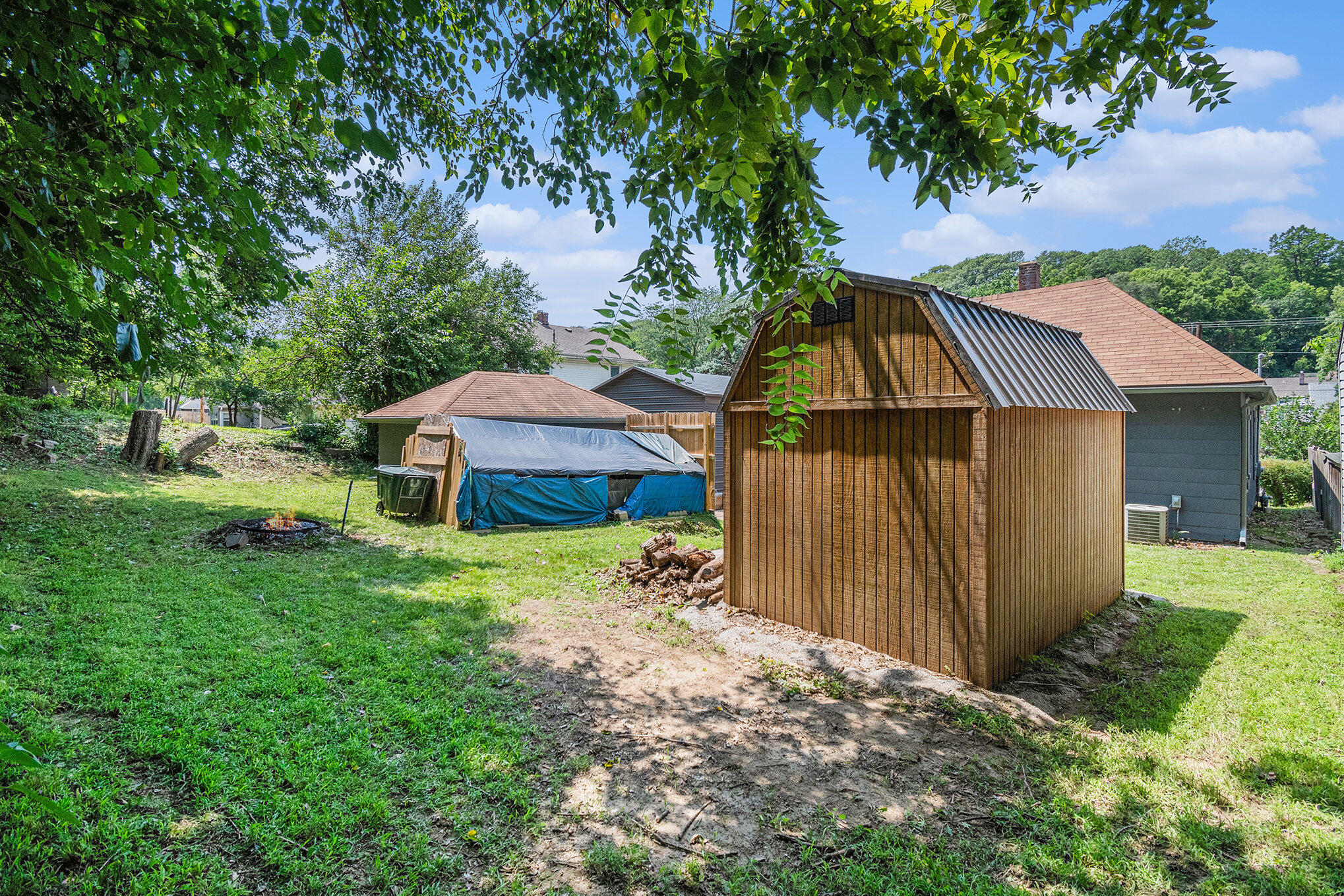 Council Bluffs, Iowa 51503, United States, 2 Bedrooms Bedrooms, ,1 BathroomBathrooms,Residential,Active,186638