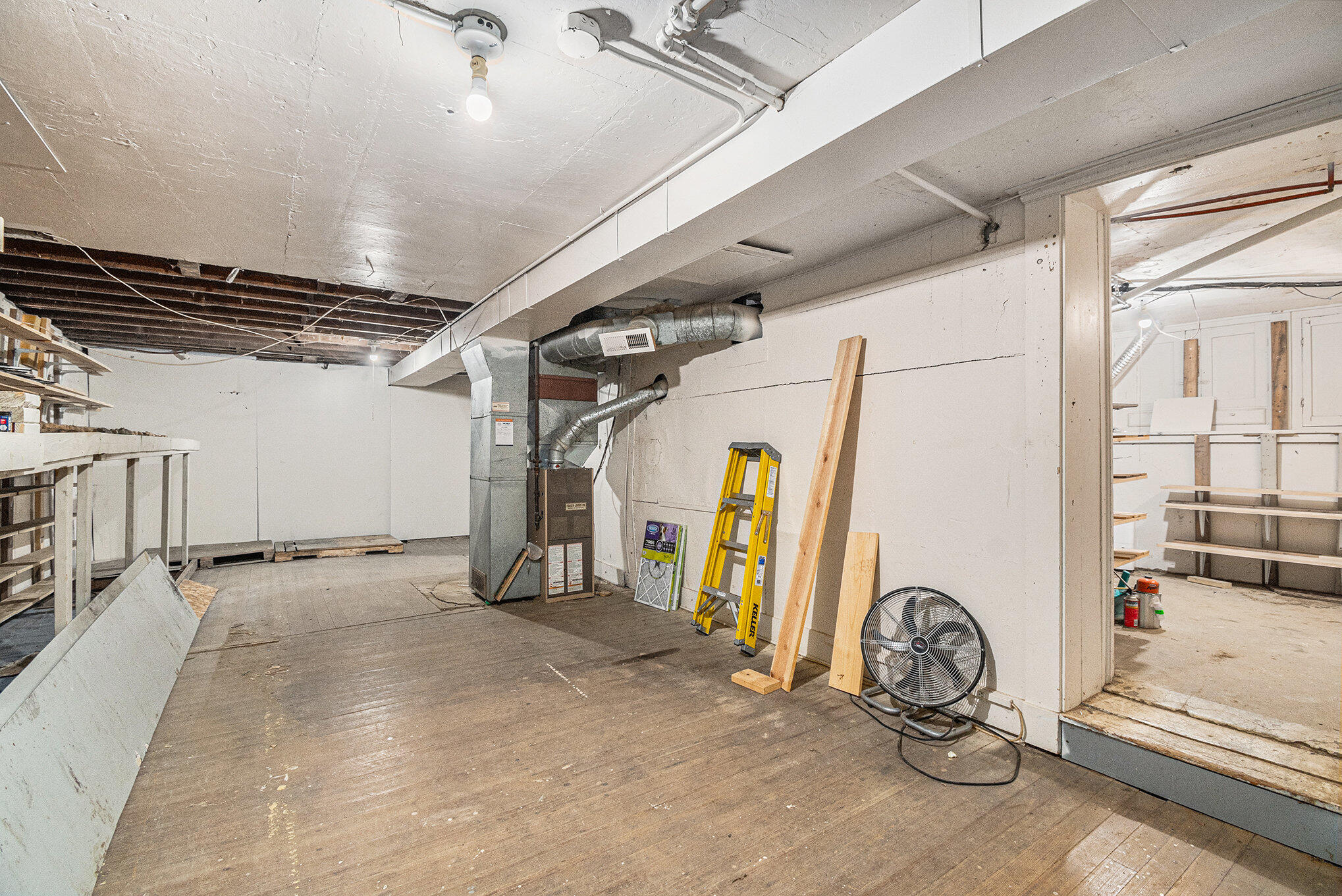 Council Bluffs, Iowa 51503, United States, 2 Bedrooms Bedrooms, ,1 BathroomBathrooms,Residential,Active,186638