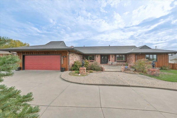 16 WESTLAKE VLG, COUNCIL BLUFFS, IA 51501 - Image a8efc2ad5fdf5946335e954e73499aca/819789692