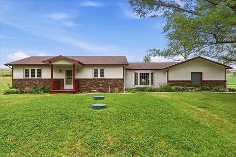 Photo of 52397 350TH Street, HENDERSON, IA 51541 (MLS # 26-974)