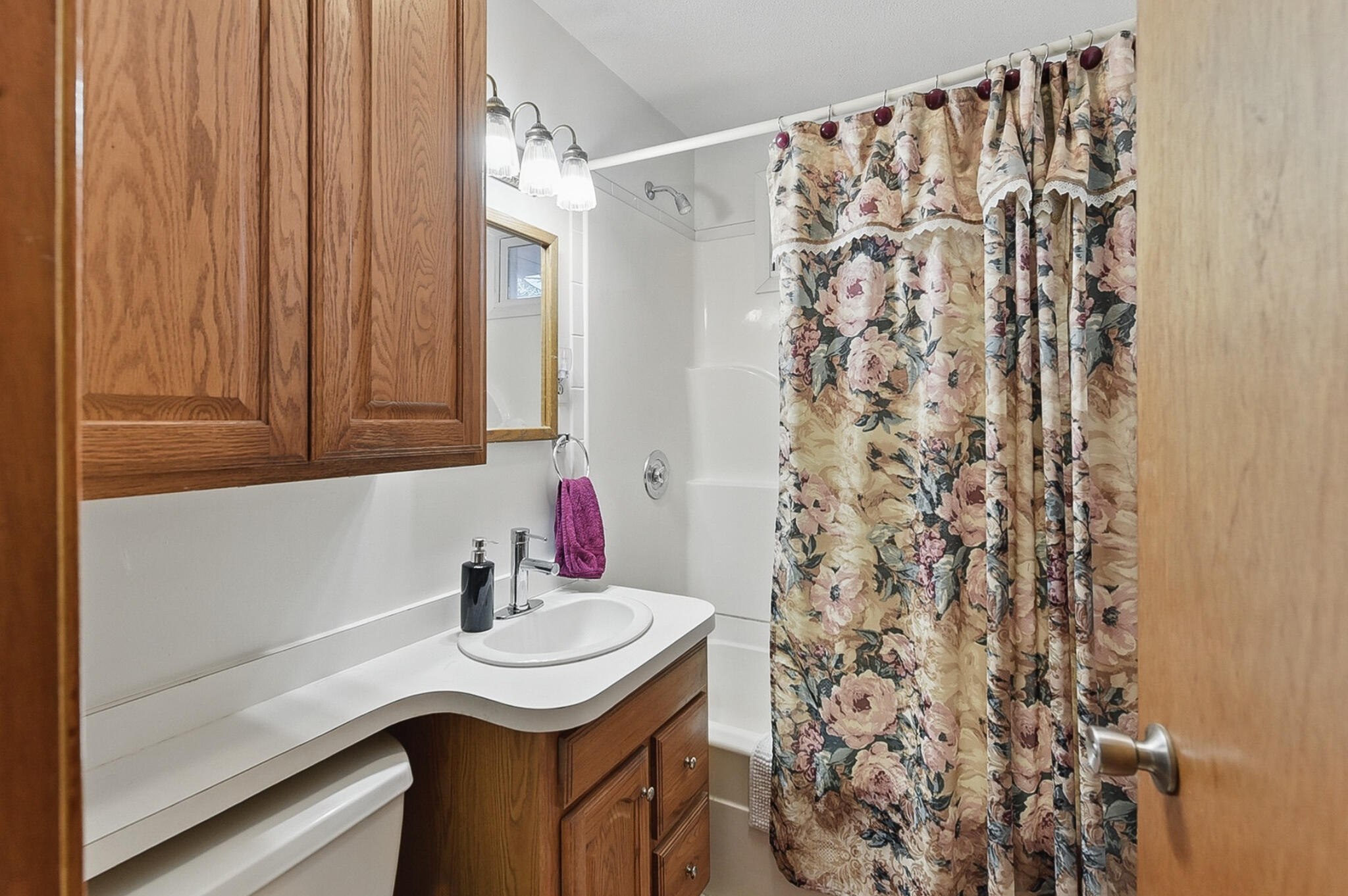 Council Bluffs, Iowa 51501, United States, 3 Bedrooms Bedrooms, ,2 BathroomsBathrooms,Residential,Active,118355