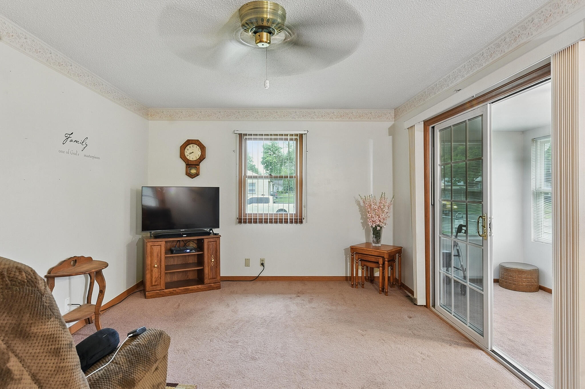 Council Bluffs, Iowa 51501, United States, 3 Bedrooms Bedrooms, ,2 BathroomsBathrooms,Residential,Active,118355