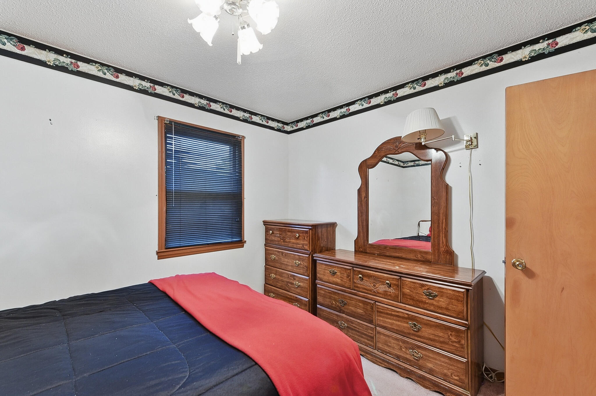 Council Bluffs, Iowa 51501, United States, 3 Bedrooms Bedrooms, ,2 BathroomsBathrooms,Residential,Active,118355